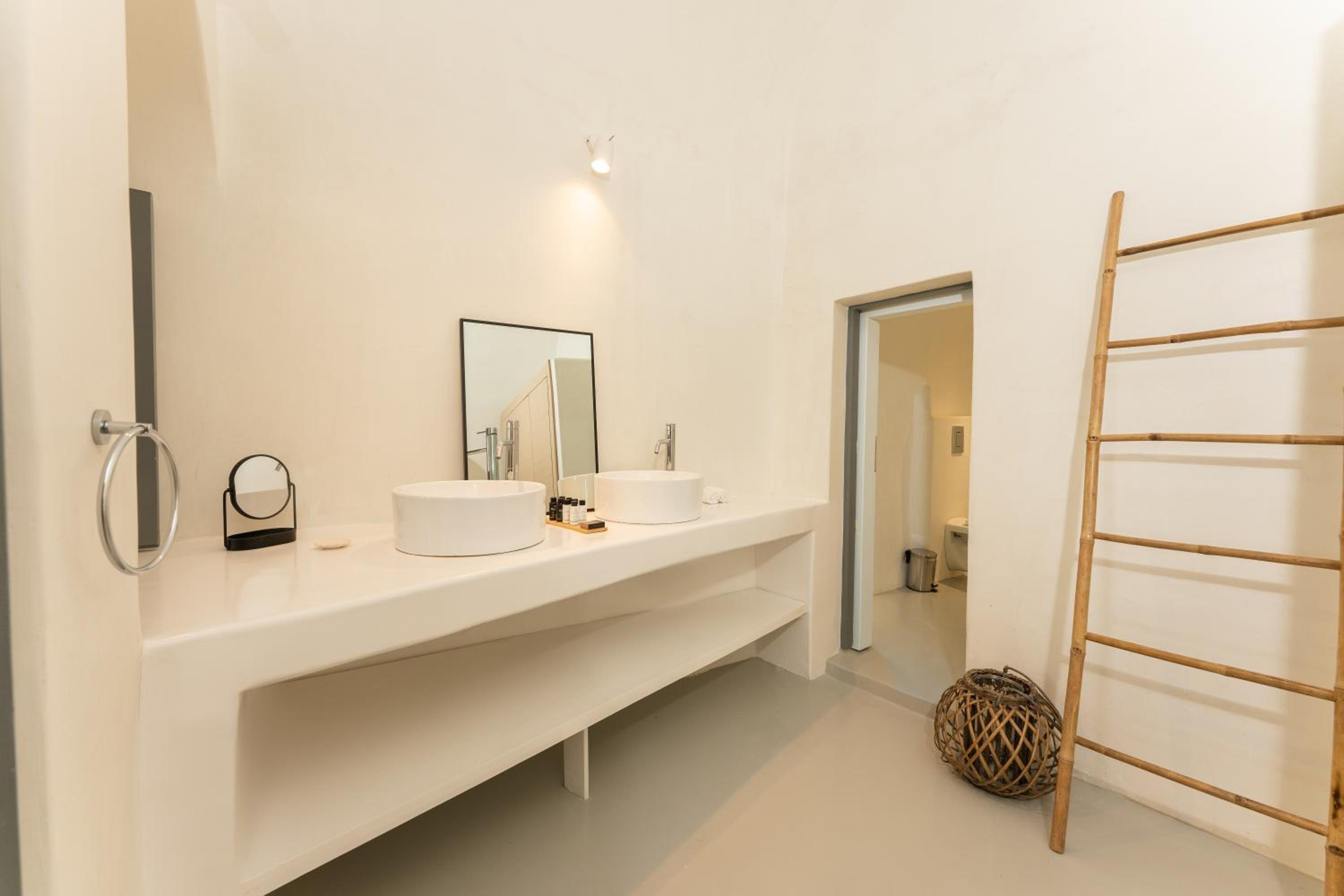 Master Suite with Caldera View and outdoor Hot Tub - Private Terrace, photo 6