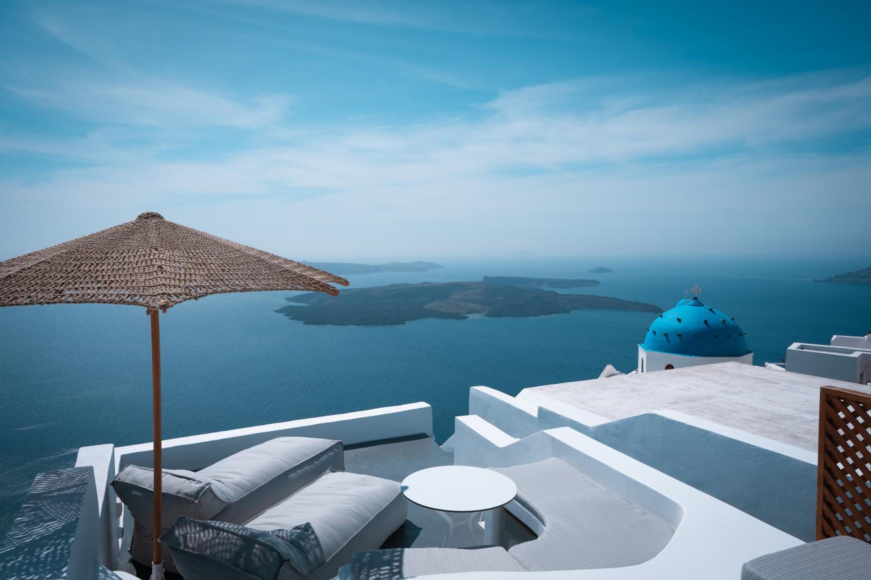Grand Suite with Caldera View and outdoor Hot Tub - Private Terrace, photo 6