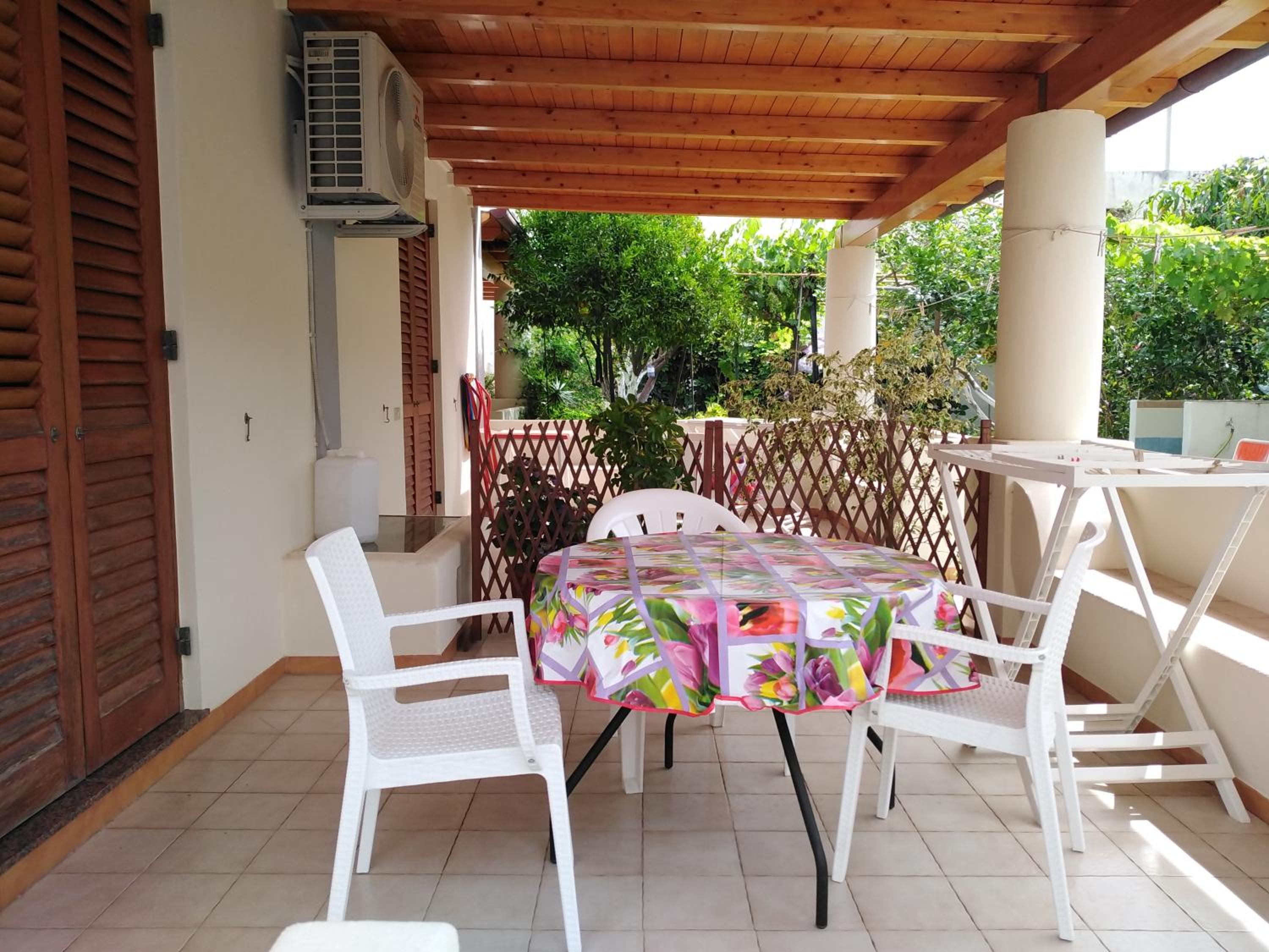 Apartment with Garden View - Photo 10