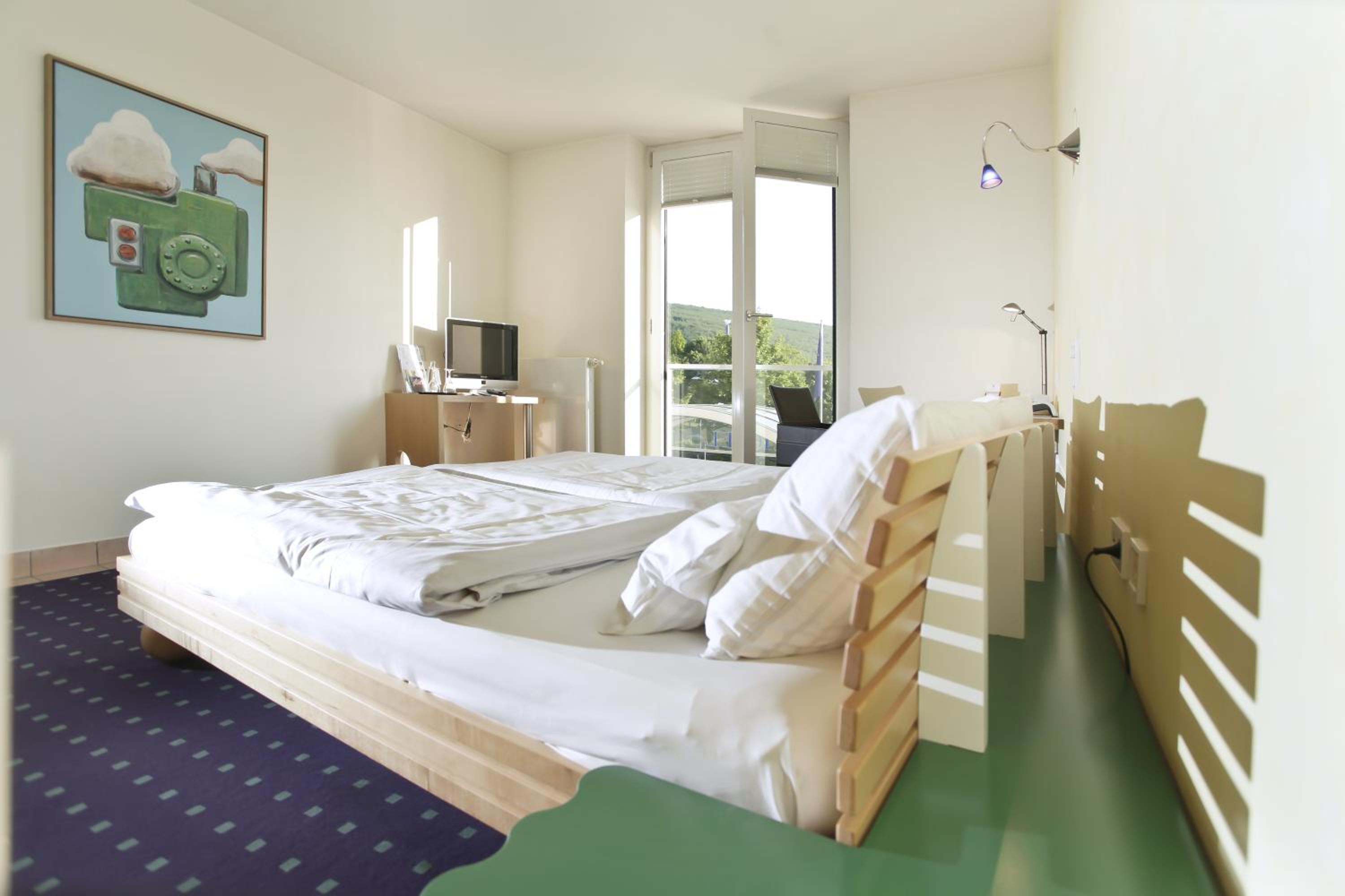 Double Room Alb (Street side) - Photo 1