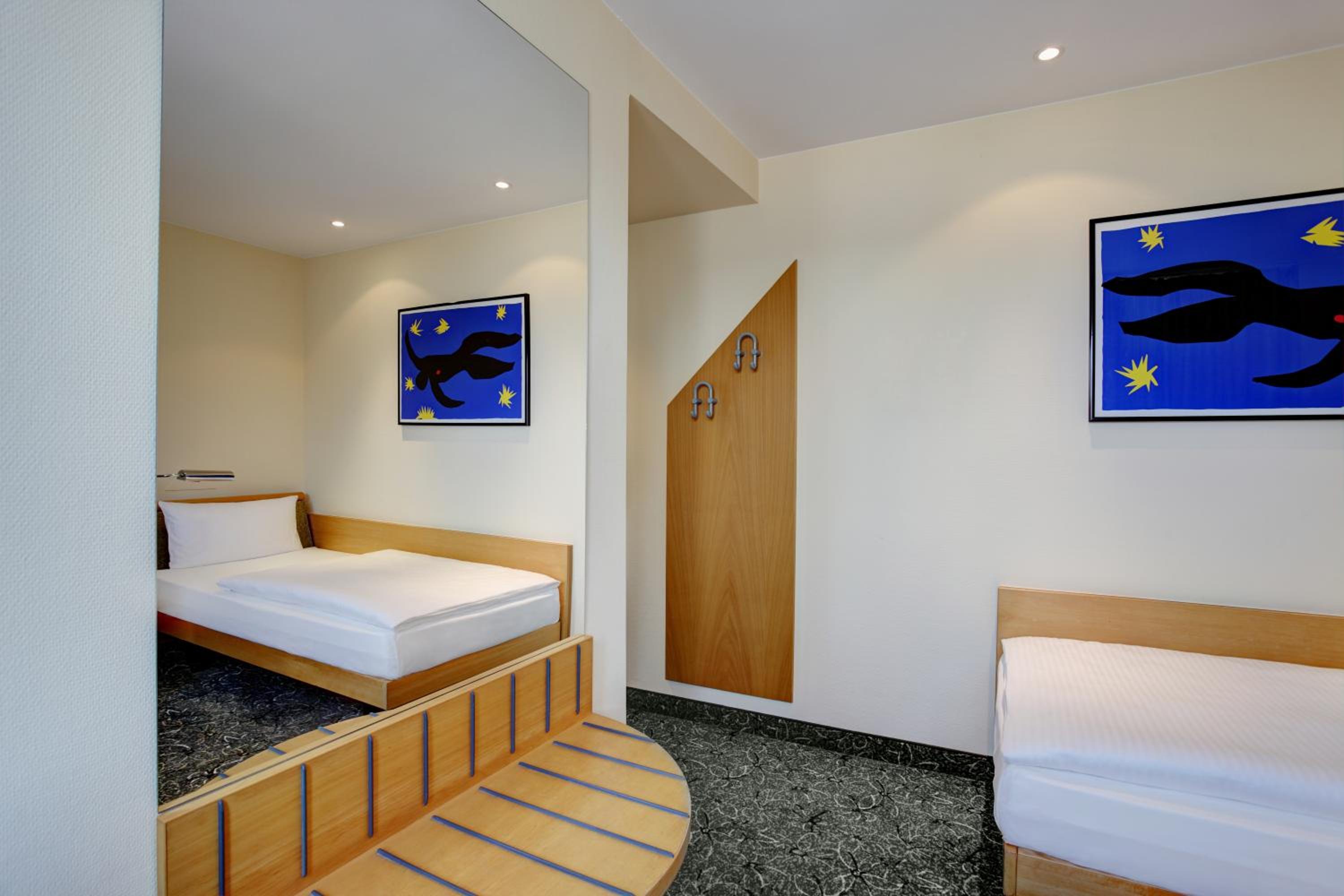Economy Single Room
