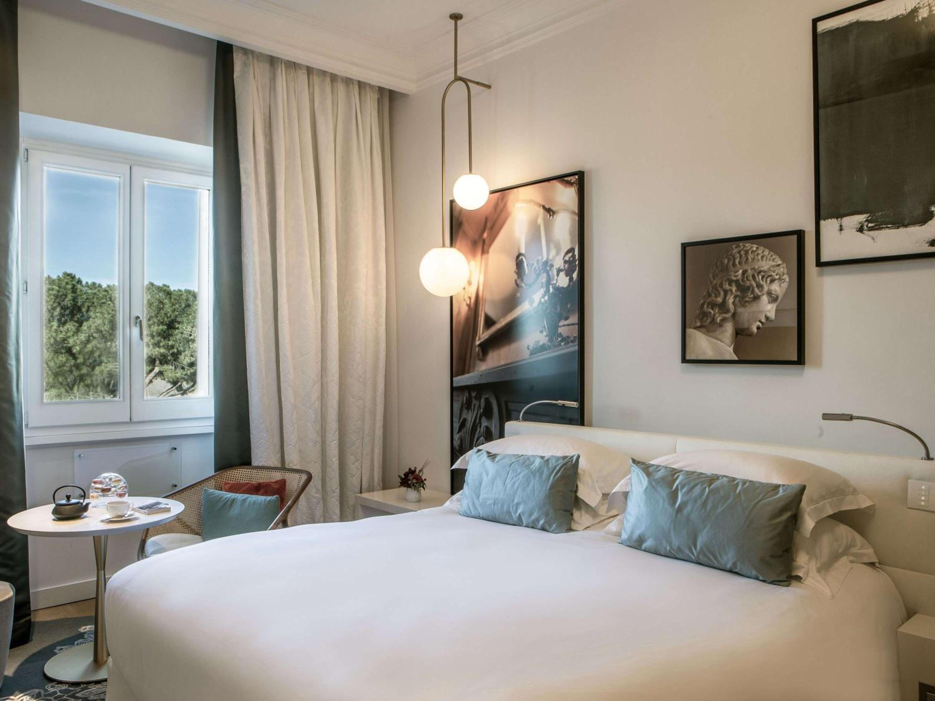 Luxury Room with View