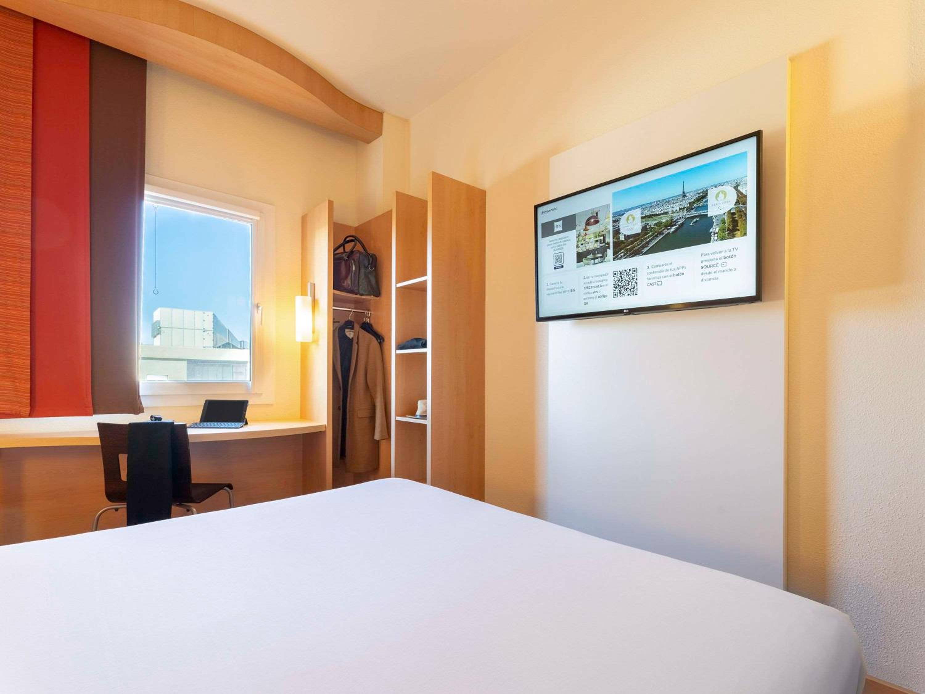 Double Room - Photo 4