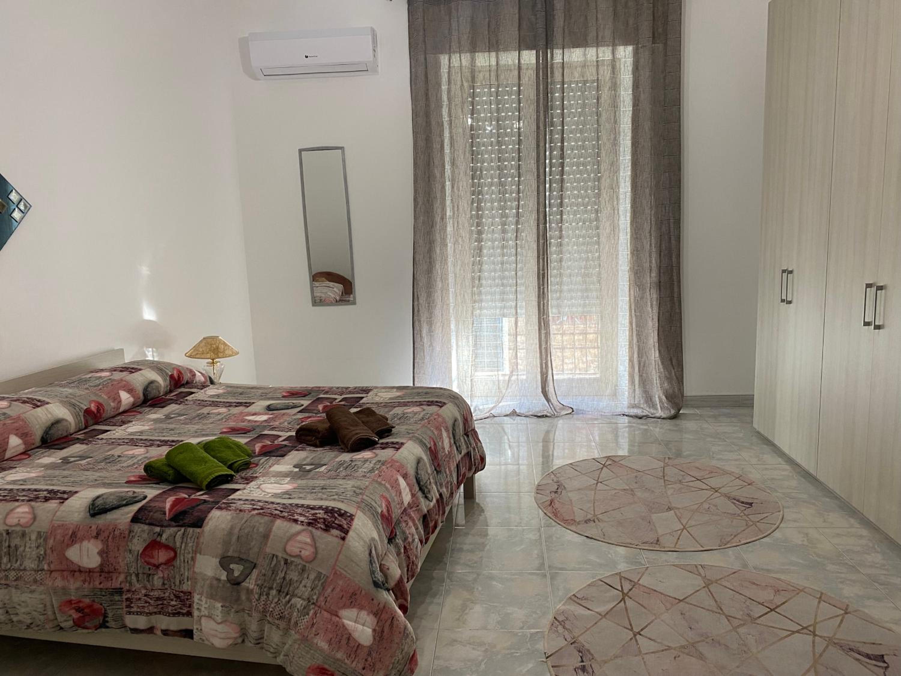 Apartment with Sea View - Photo 11