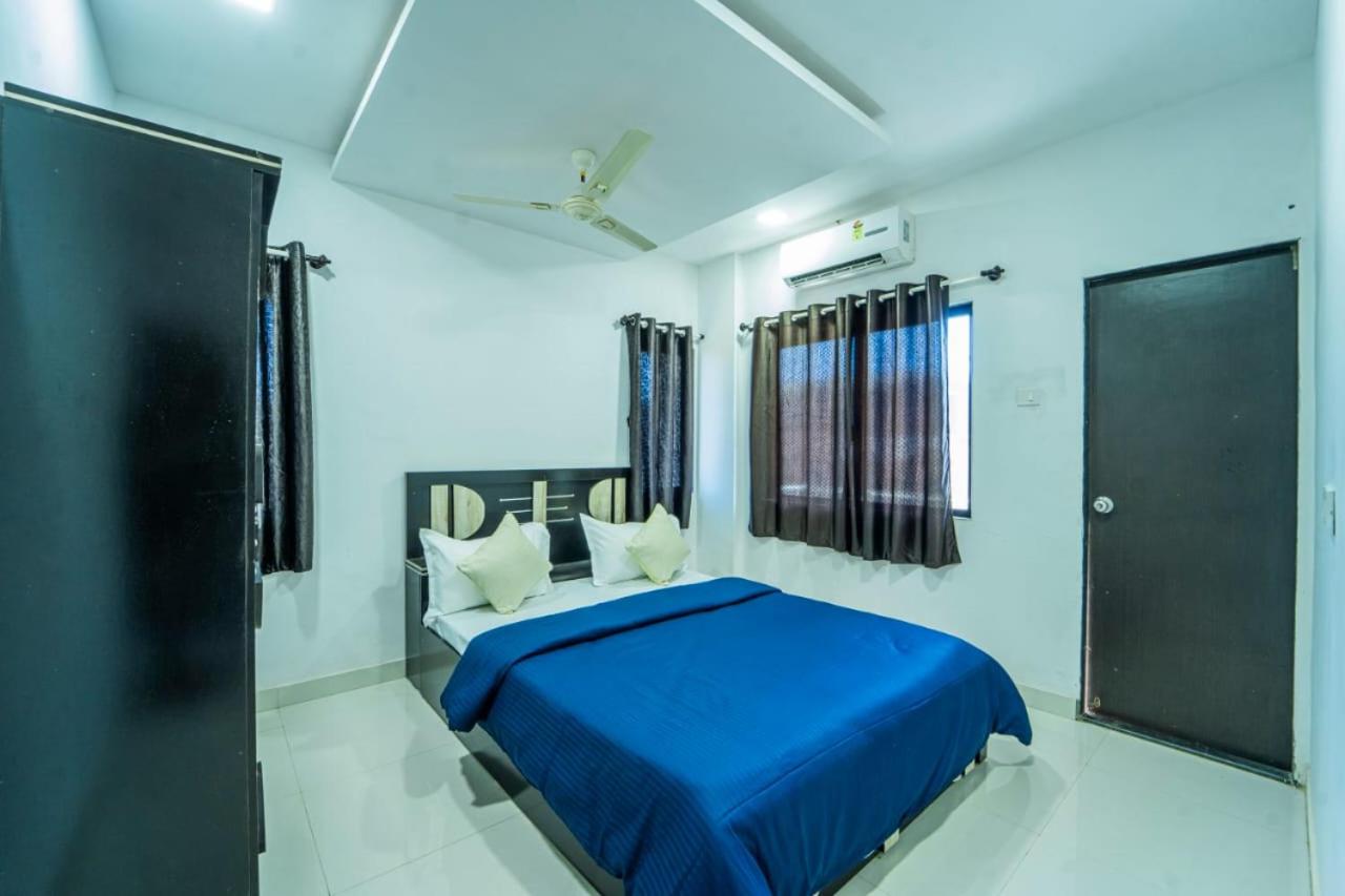 Three-Bedroom Villa photo 1