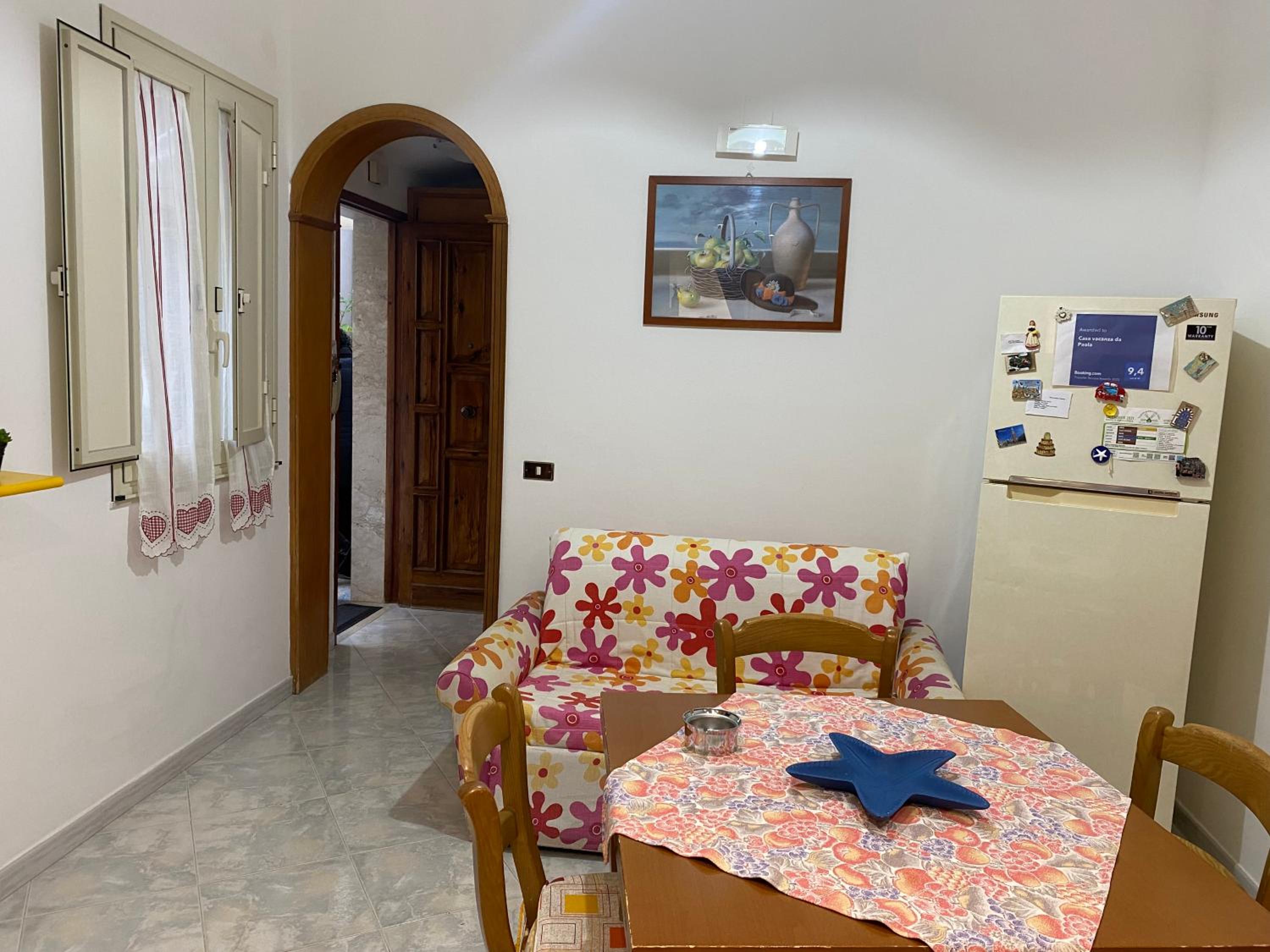 Apartment with Sea View - Photo 12