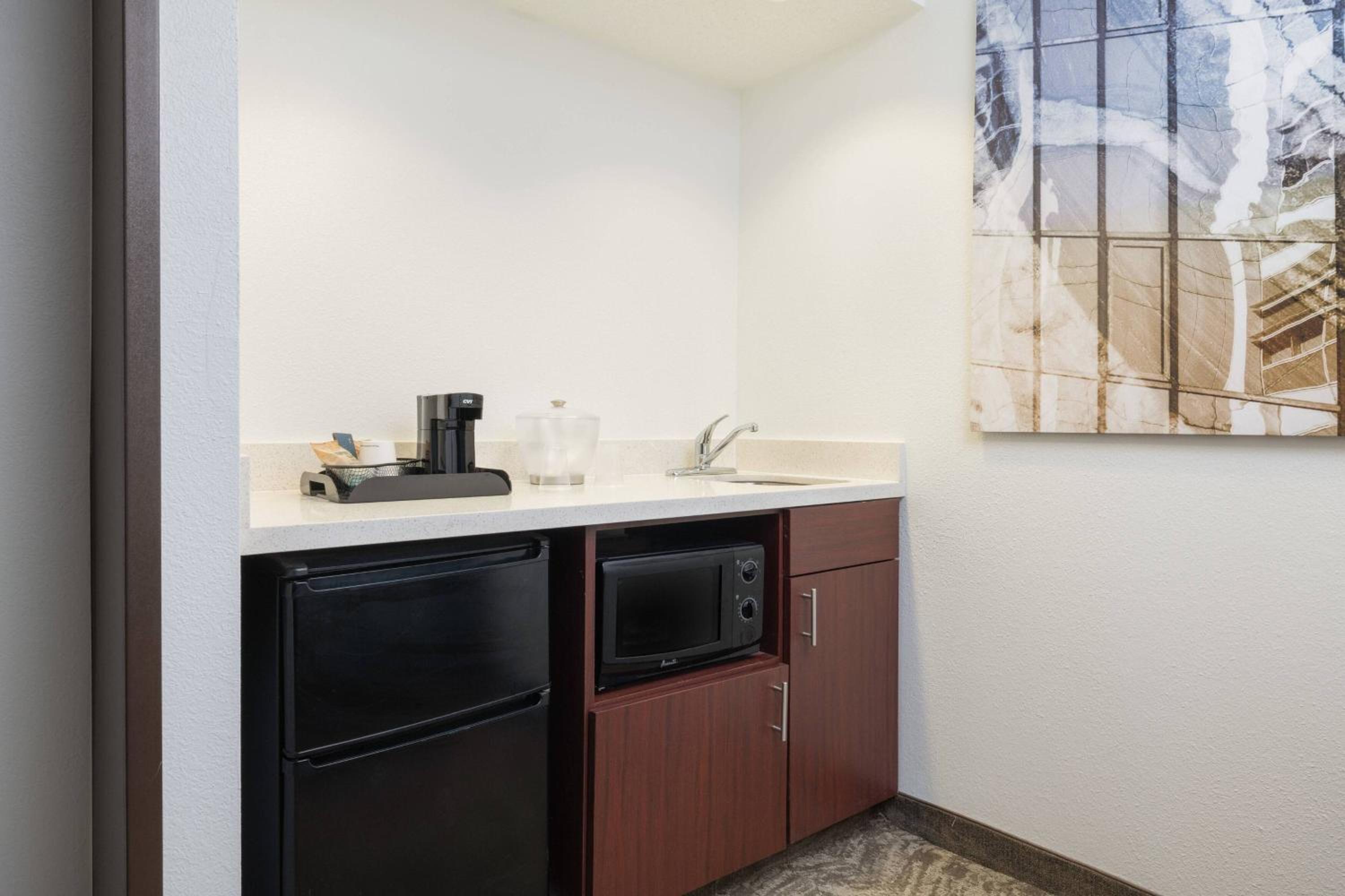 King Suite - Photo 2