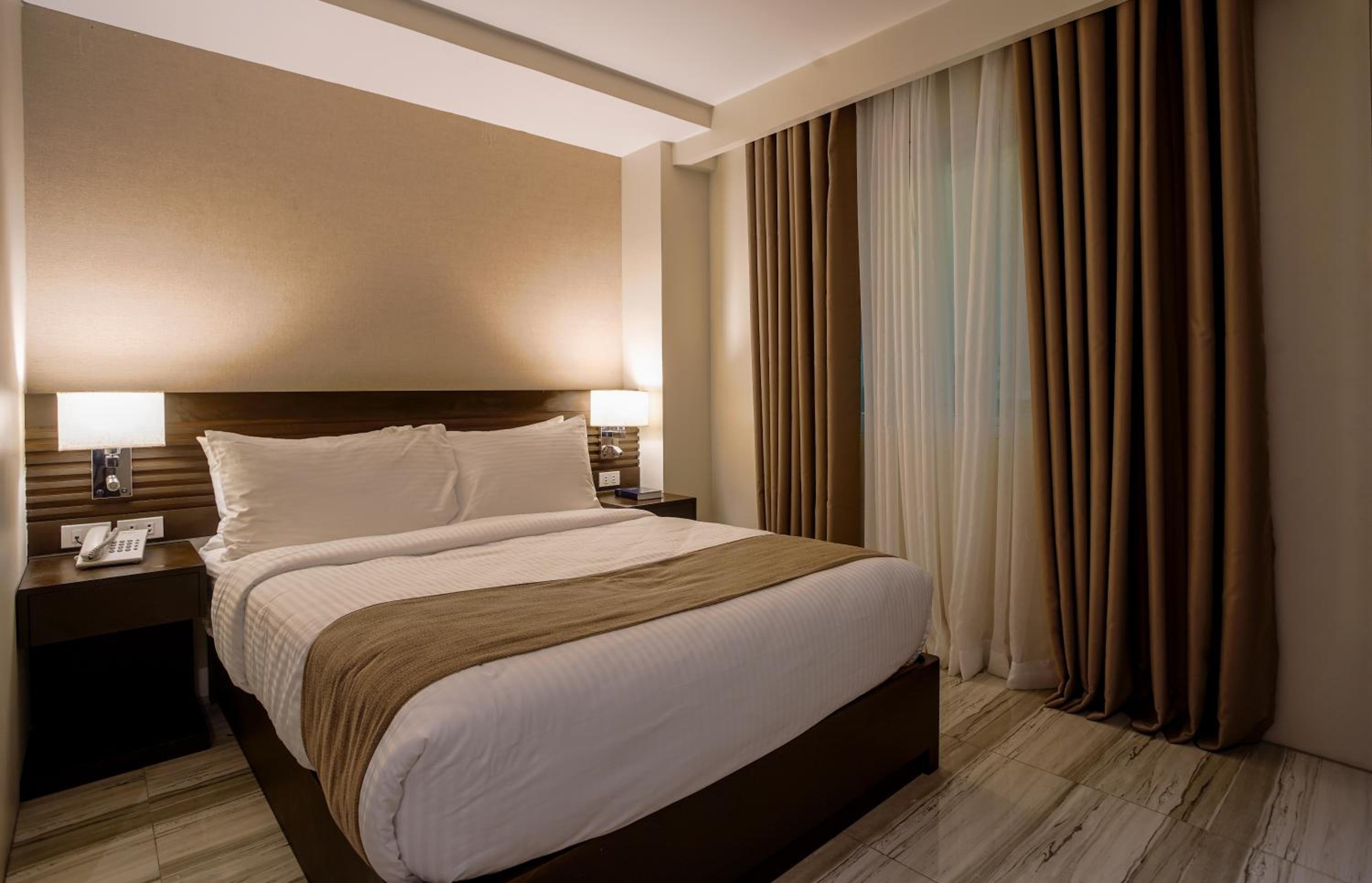 Superior Double Room - Photo 2