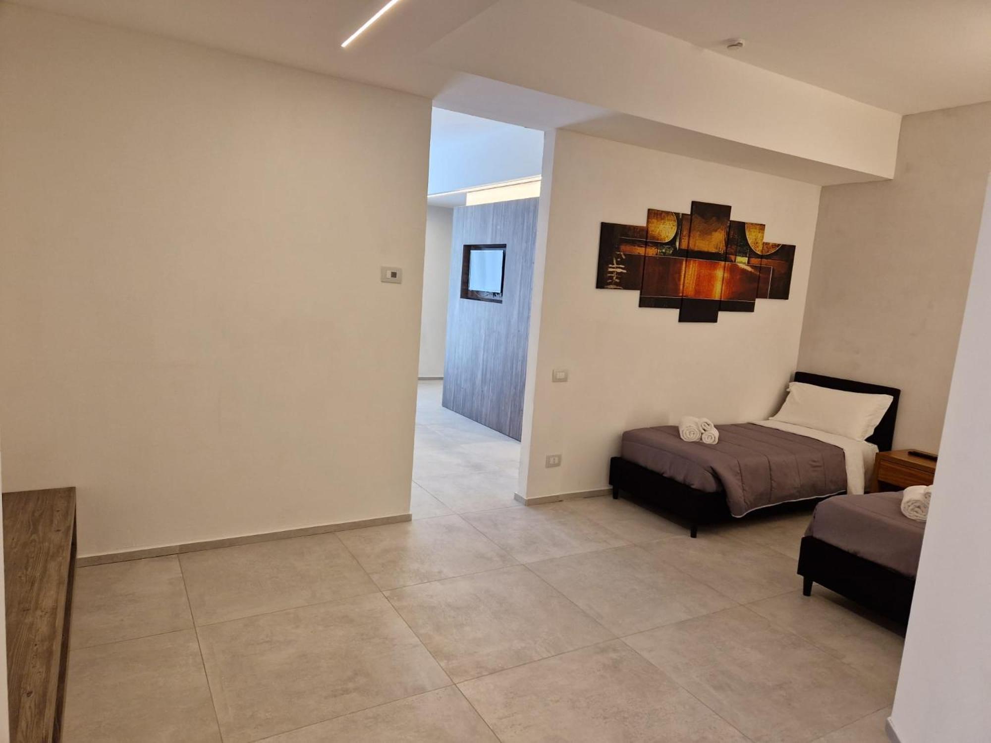 Quadruple Room - Photo 4