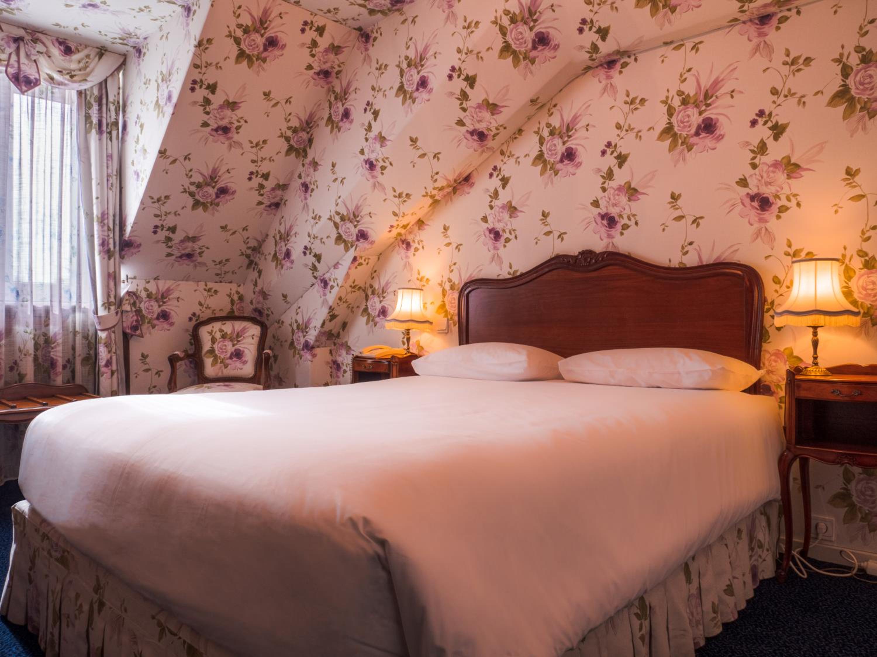 Standard Double Room - Photo 2