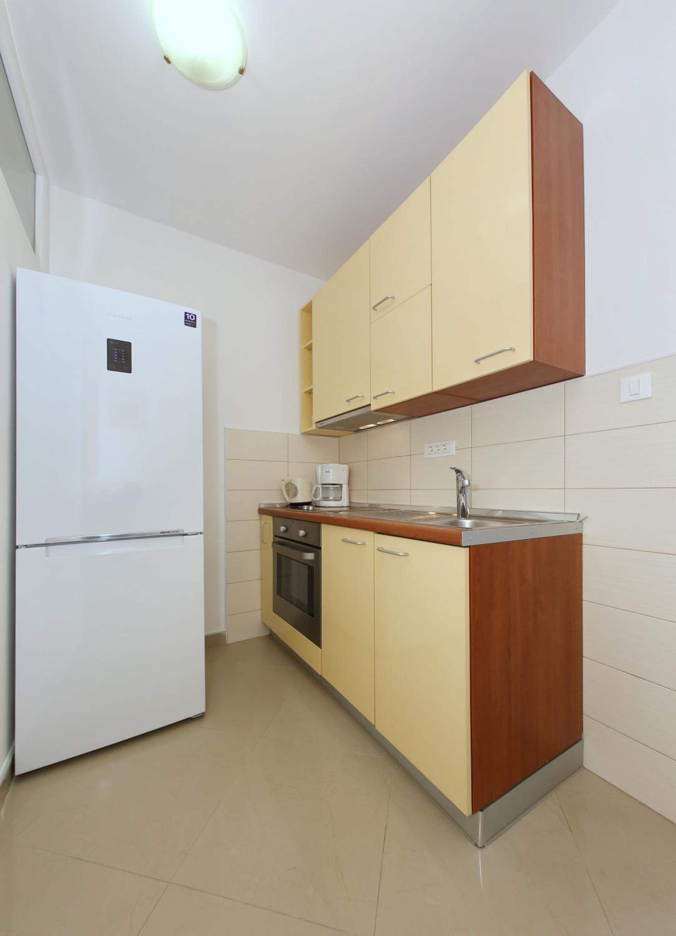 Studio Apartment with Sea View - Photo 12