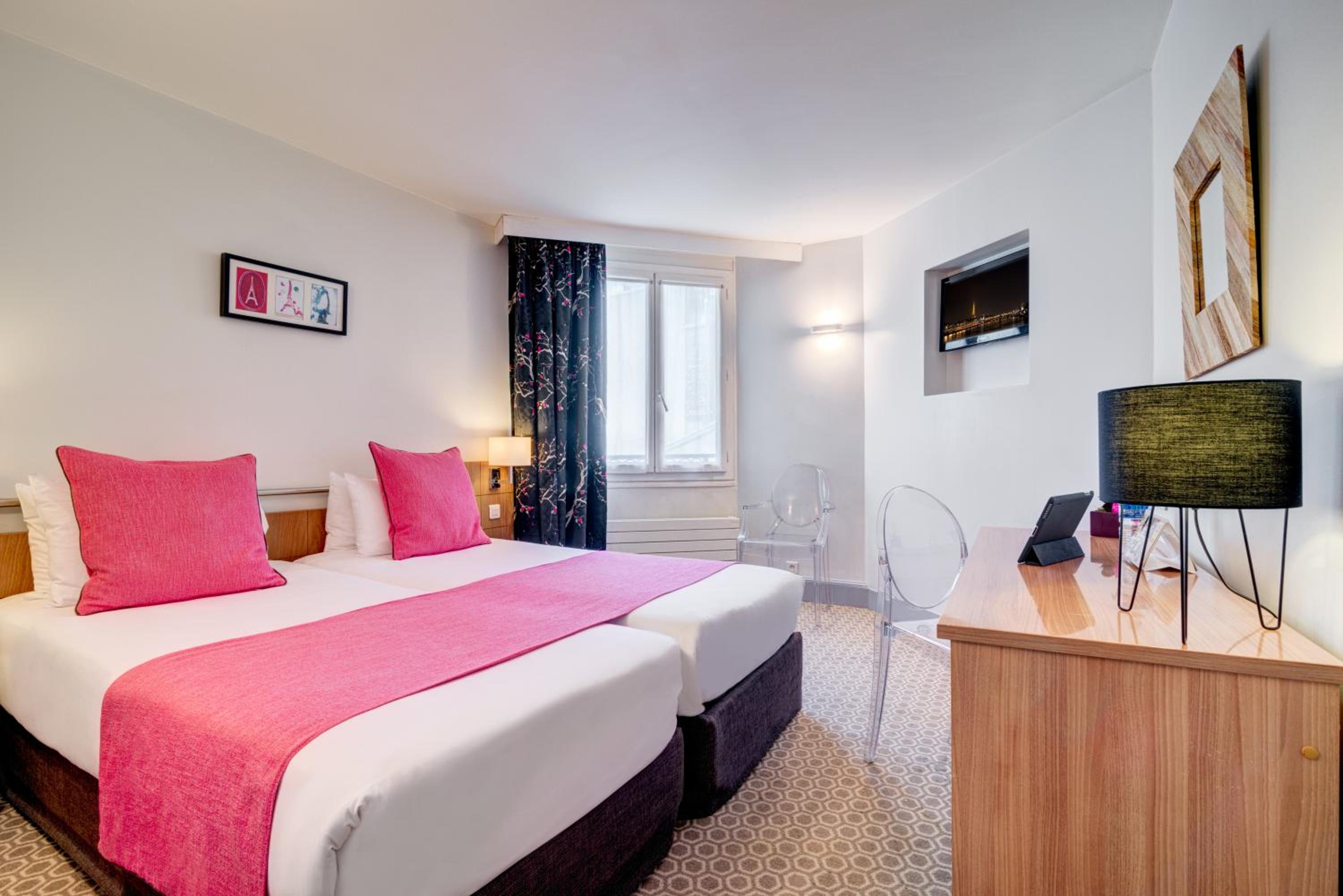 Standard Twin Room photo 1