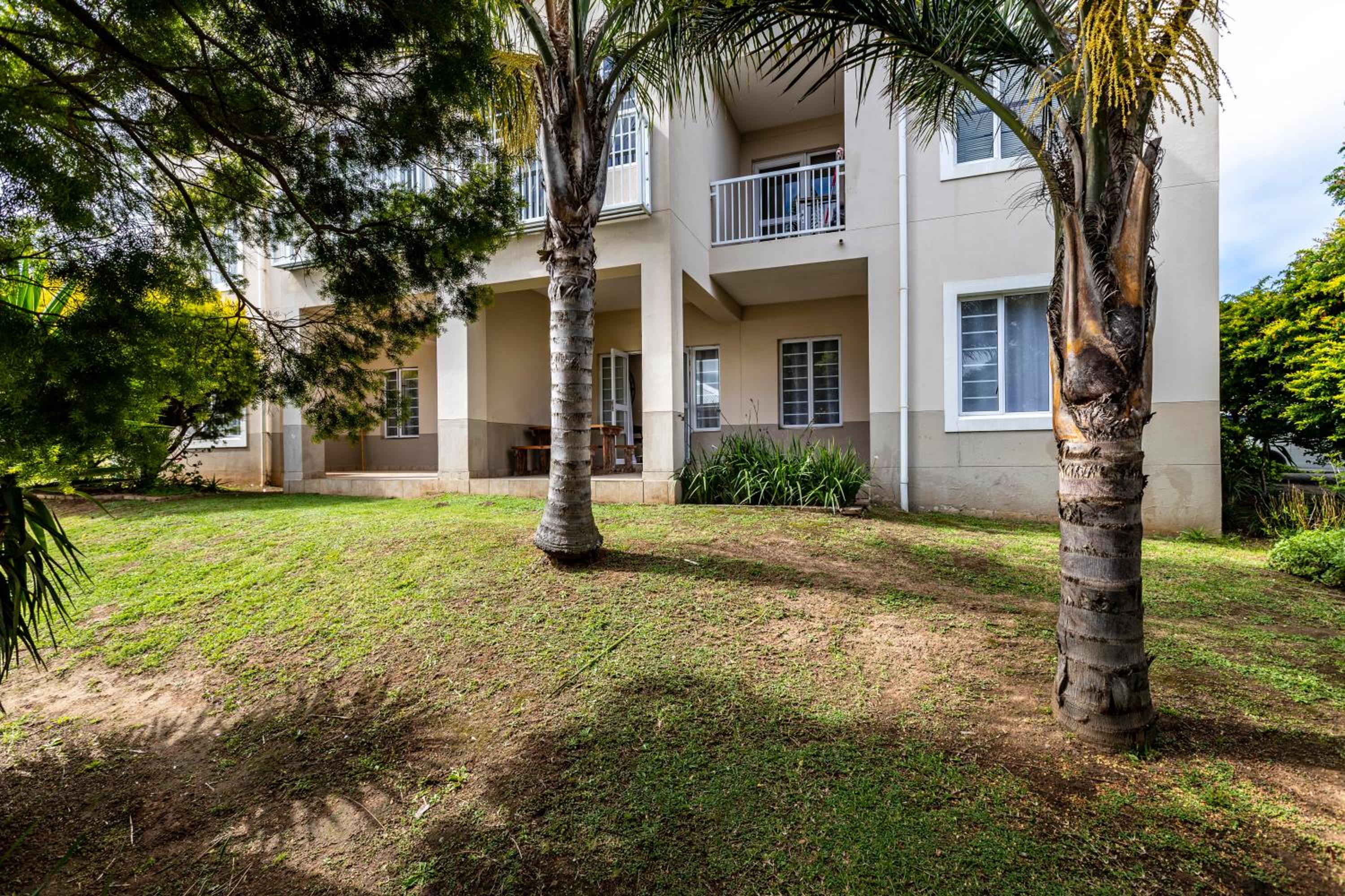 Luxury Apartment photo 3