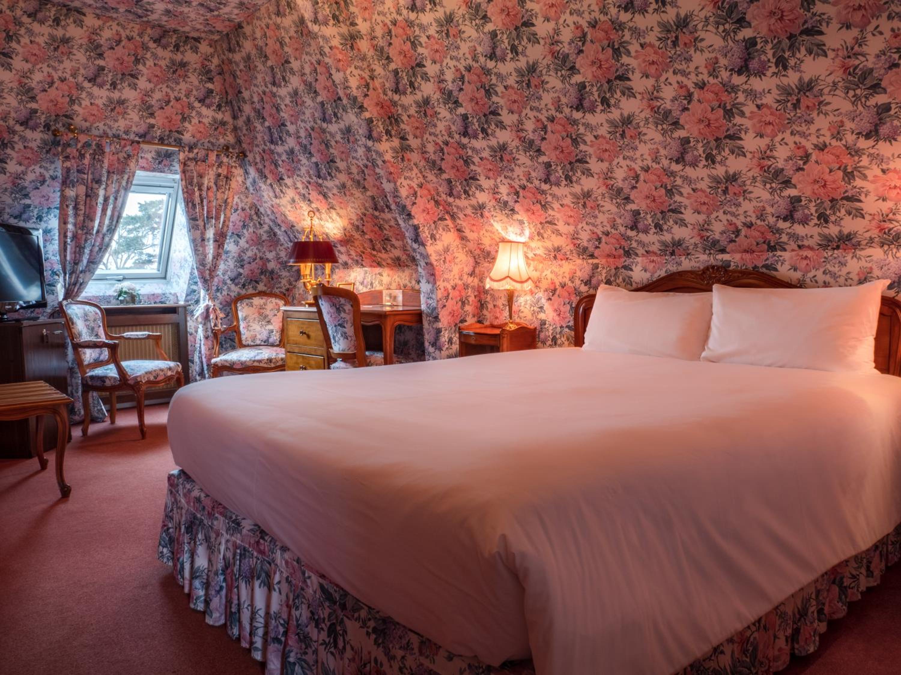 Classic Double Room with Spa Bath - Photo 1