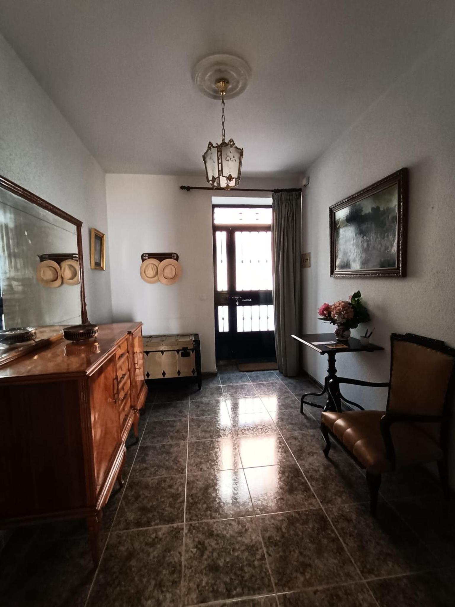 Casa de cuatro habitaciones