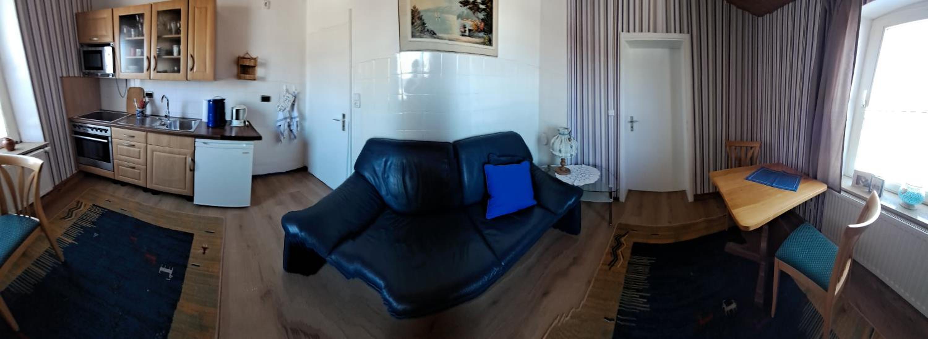 One-Bedroom Apartment photo 3