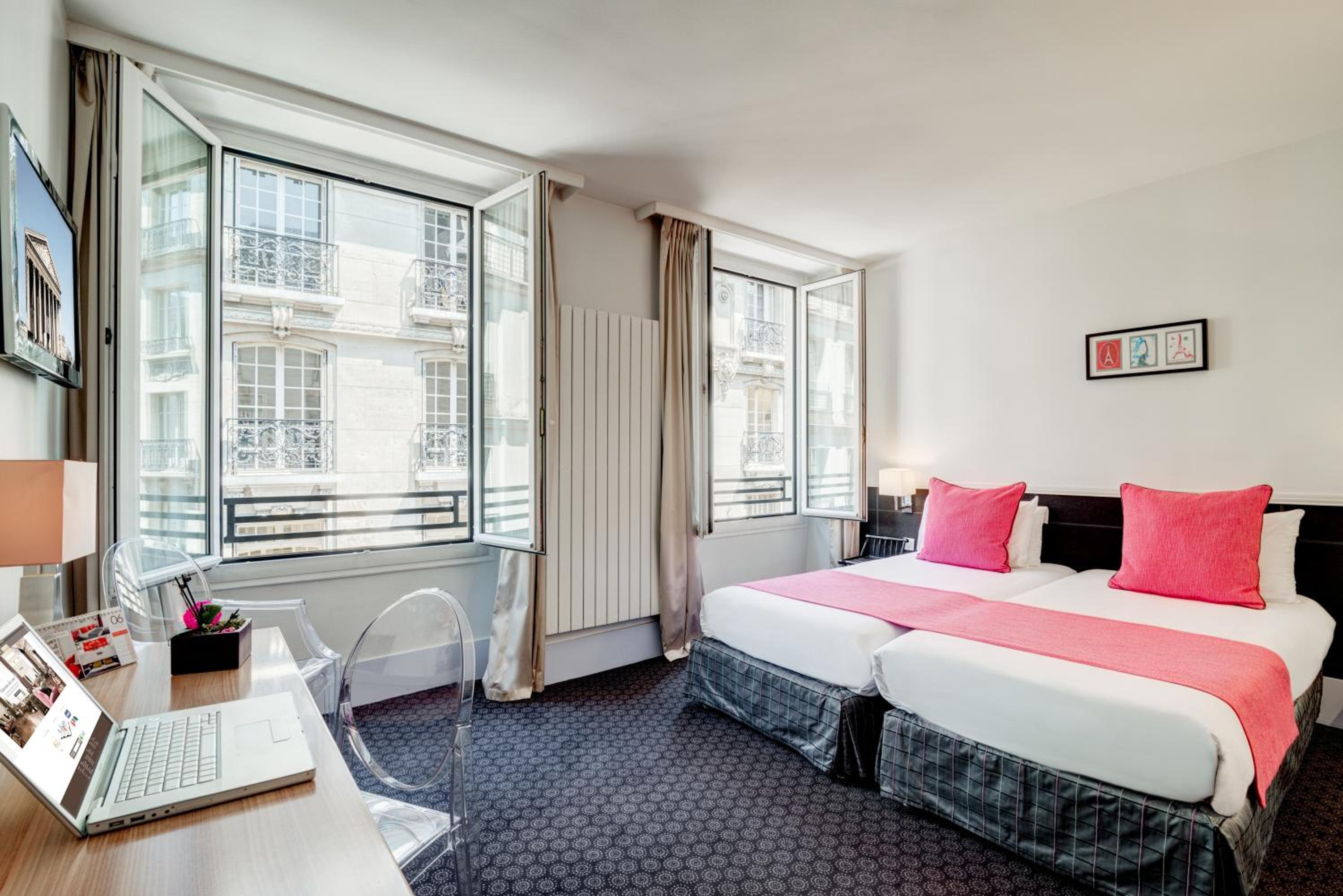 Superior Twin Room photo 1