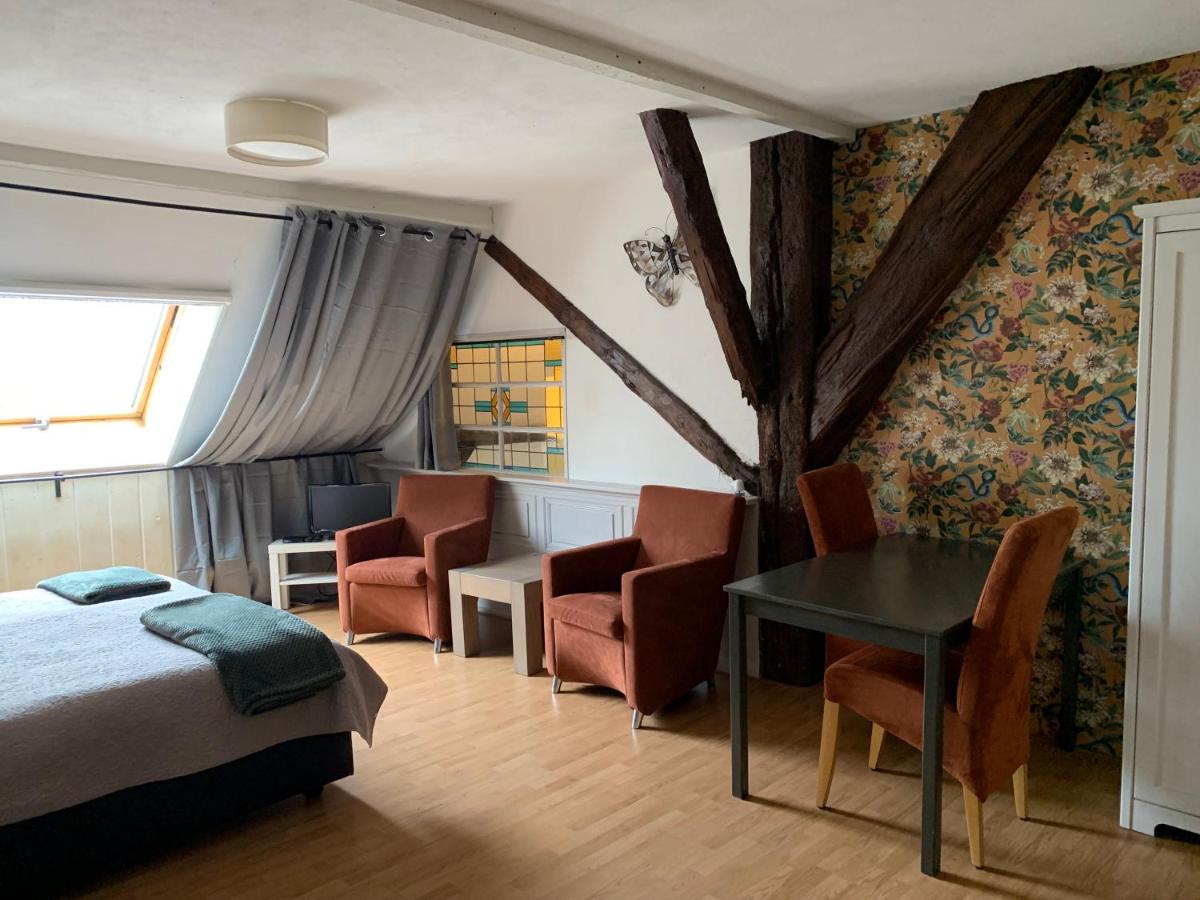 Double Room with Private Bathroom photo 2