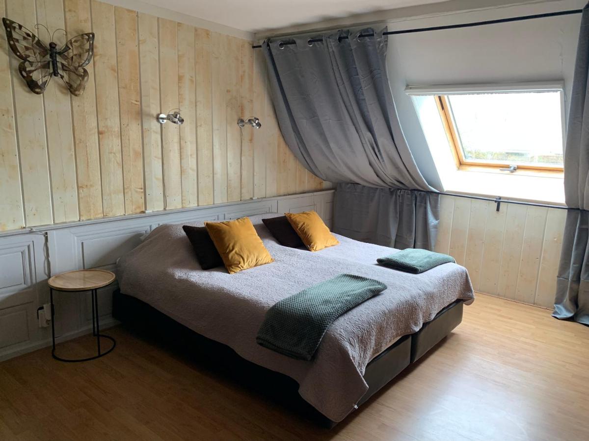 Double Room with Private Bathroom photo 3