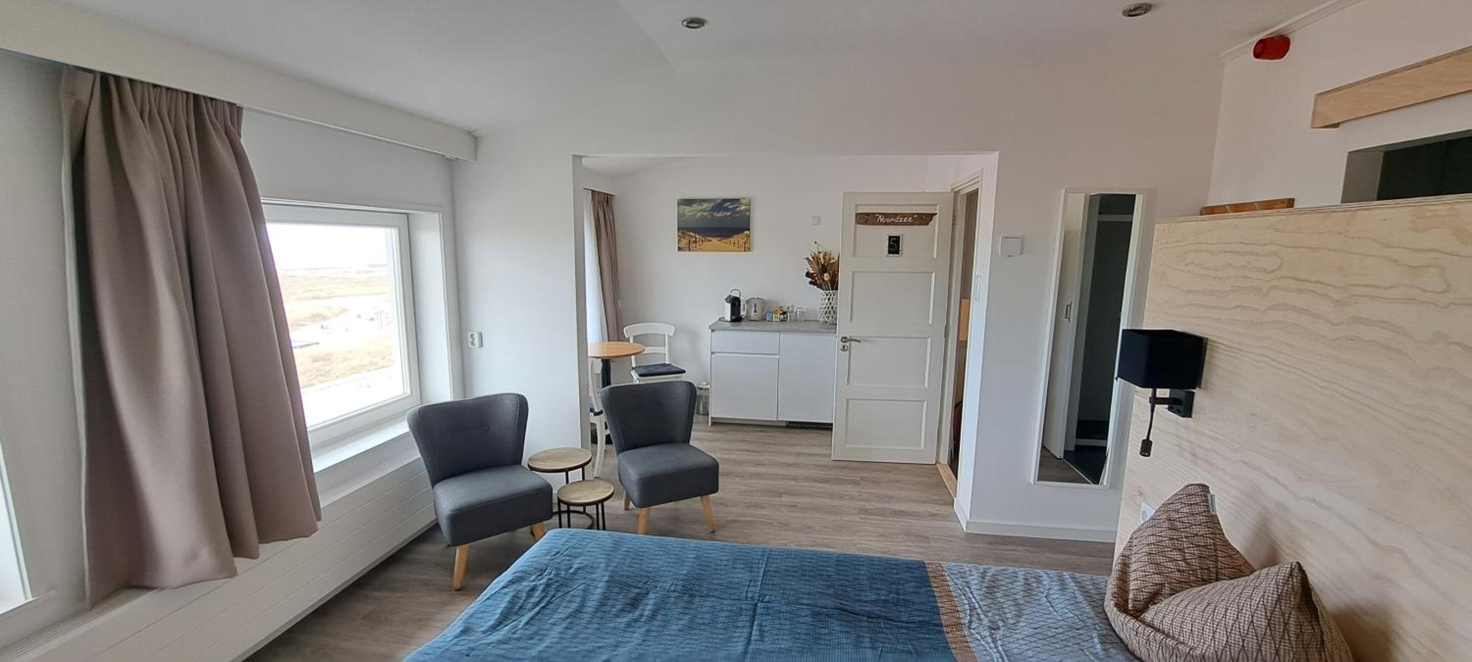 Standard Double Room with Sea View photo 2