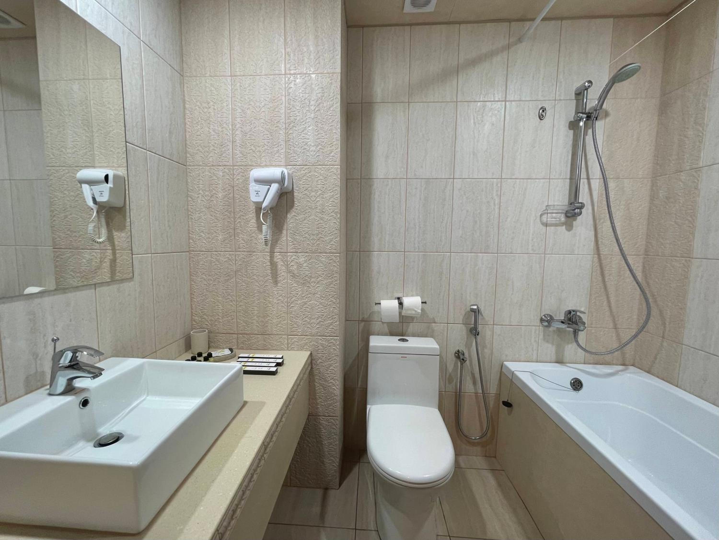Deluxe Double Room with Bath