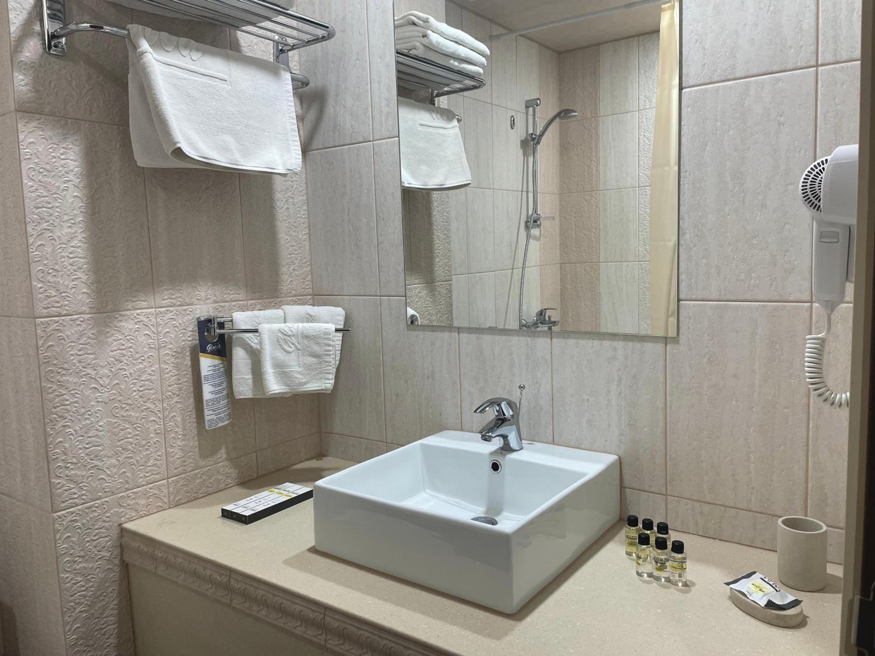 Deluxe Double Room with Bath