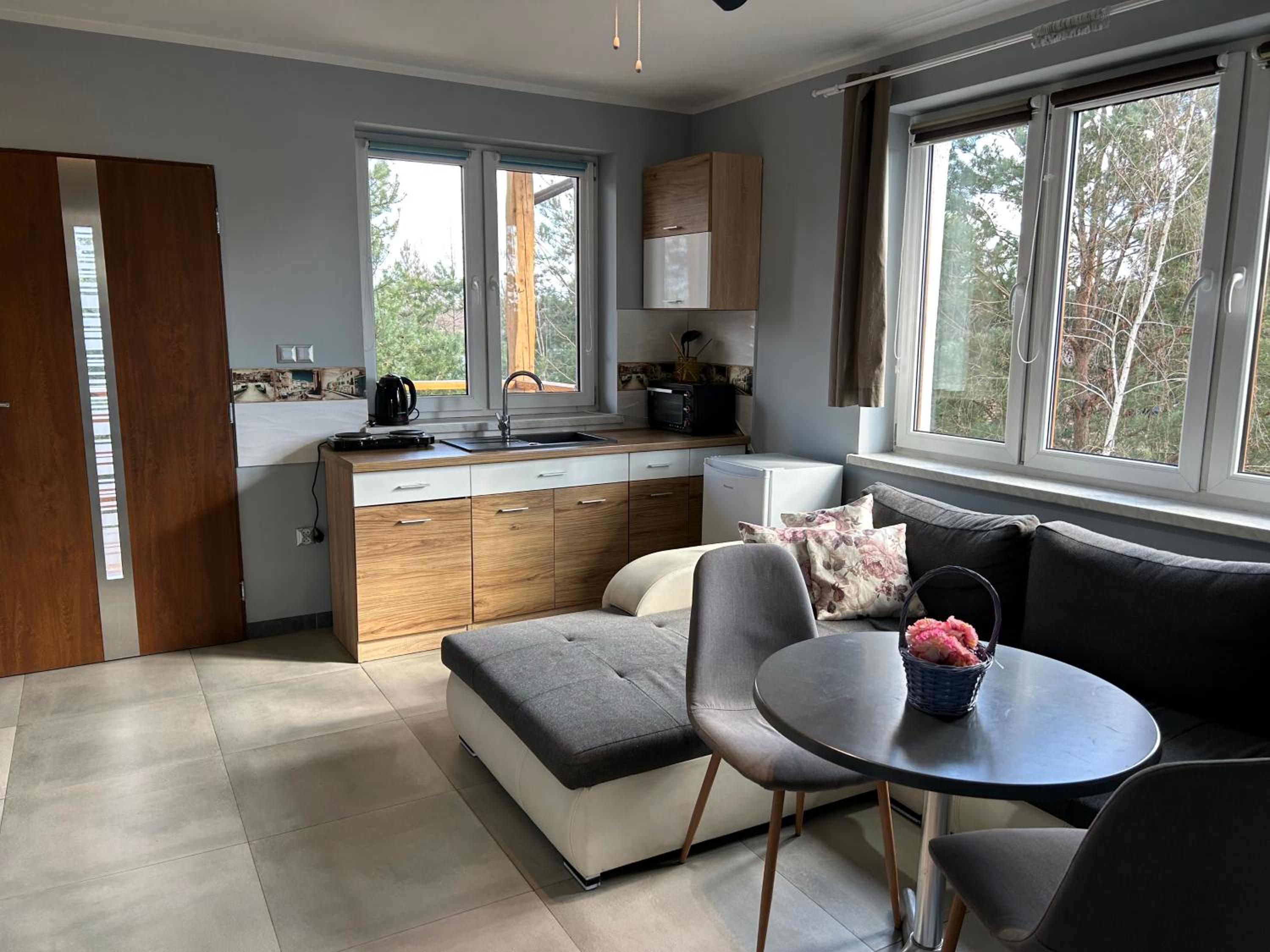 Two-Bedroom Apartment - Photo 3