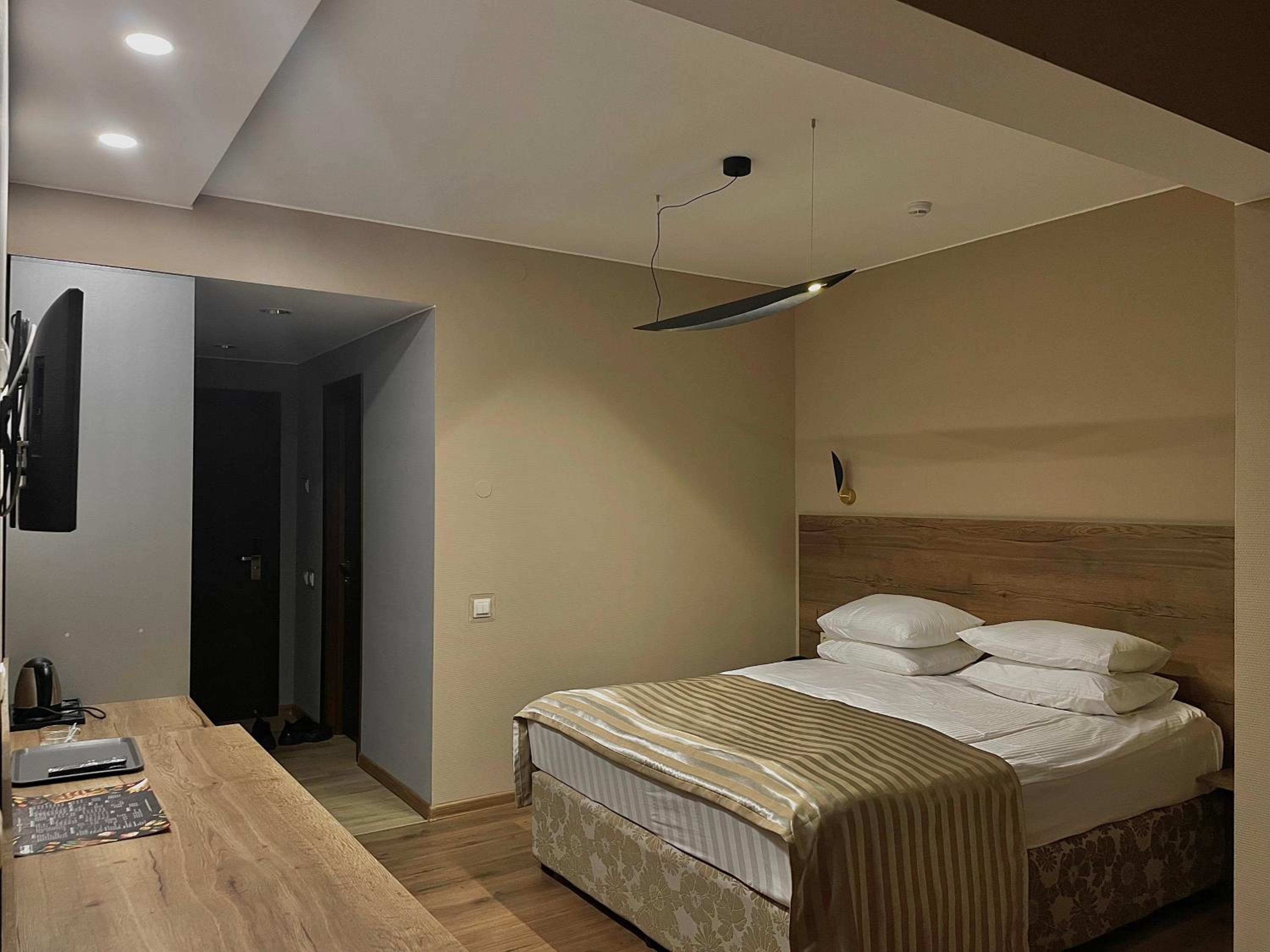 Deluxe Double Room photo 3