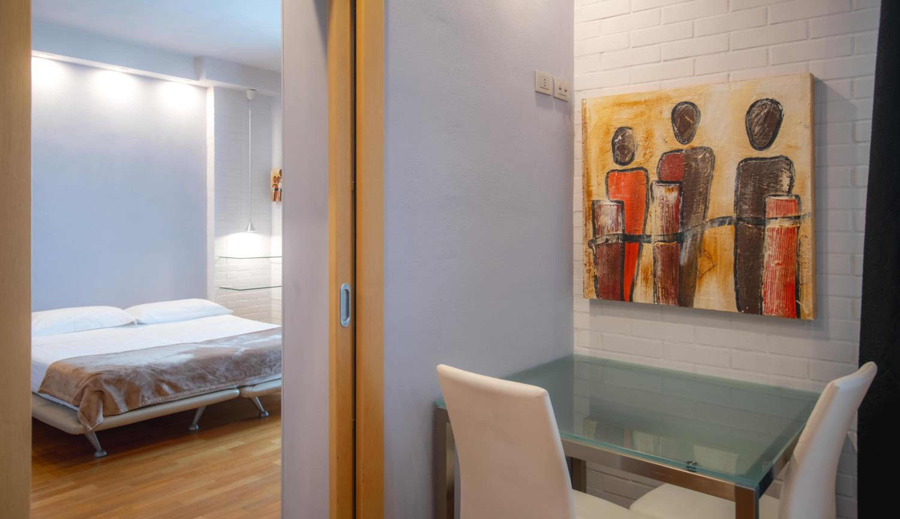 Standard Apartment - Photo 7