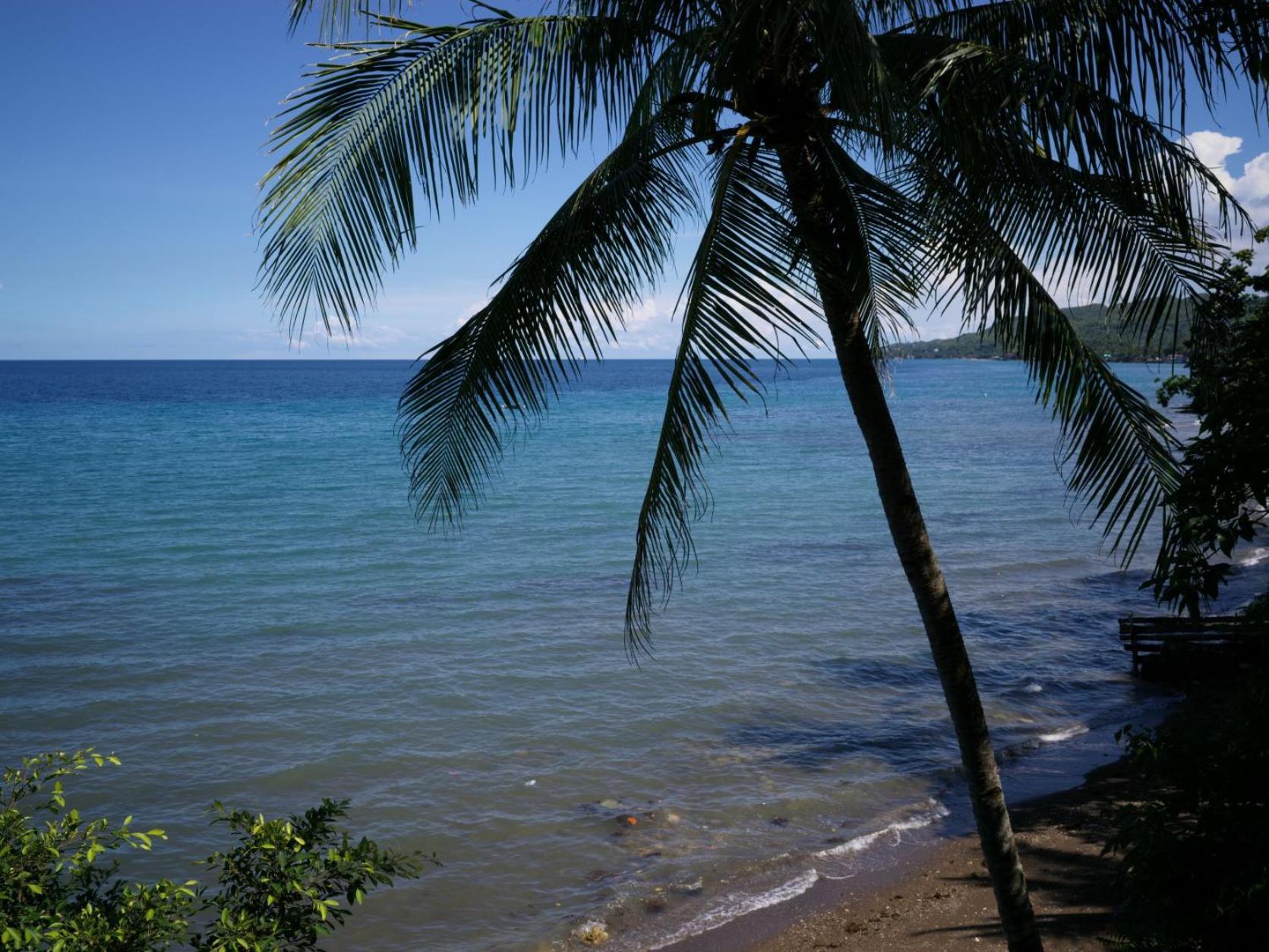 Deluxe Double Room with Balcony and Sea View - Photo 6
