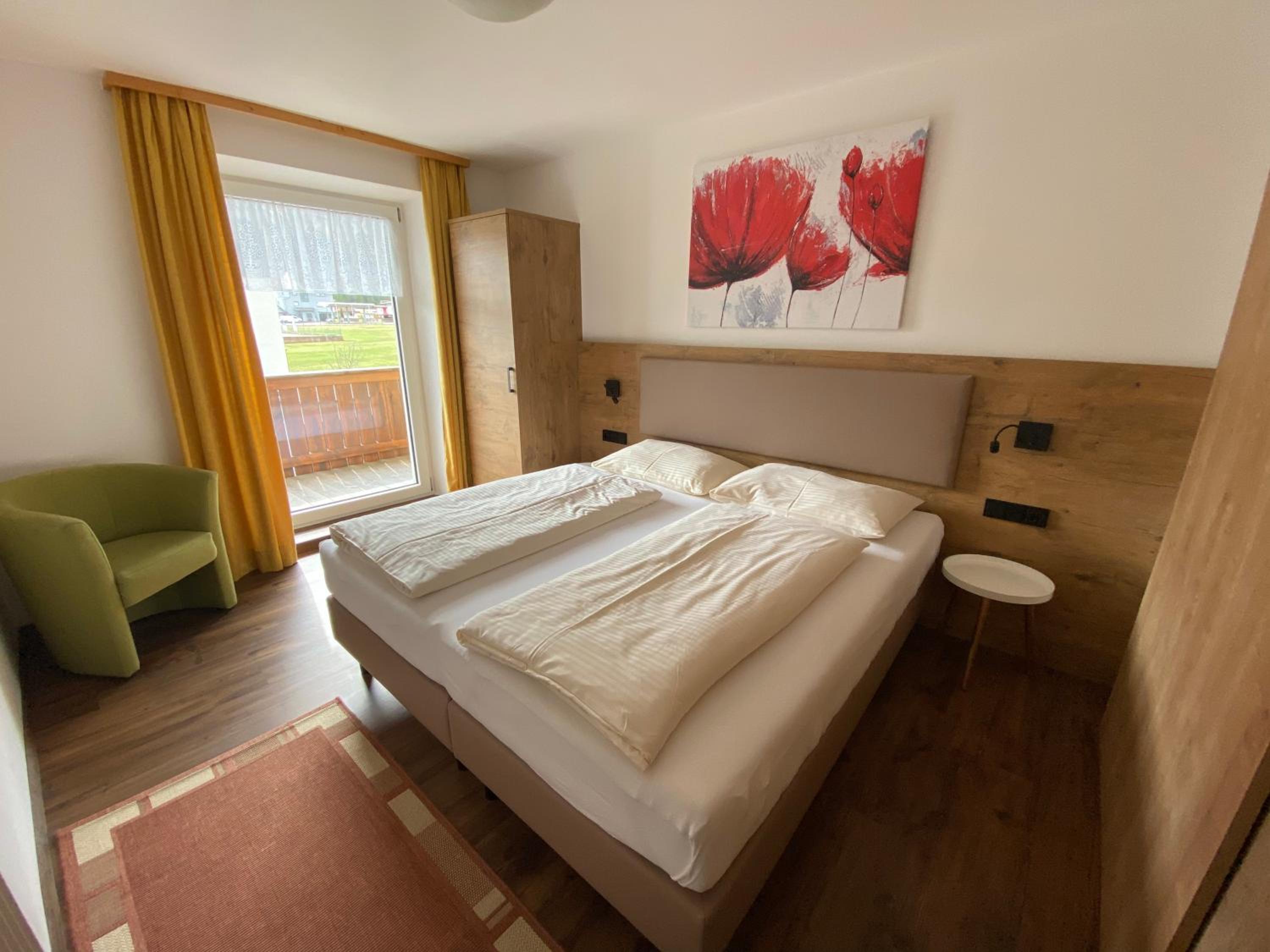 Two-Bedroom Apartment - Top 2 photo 3