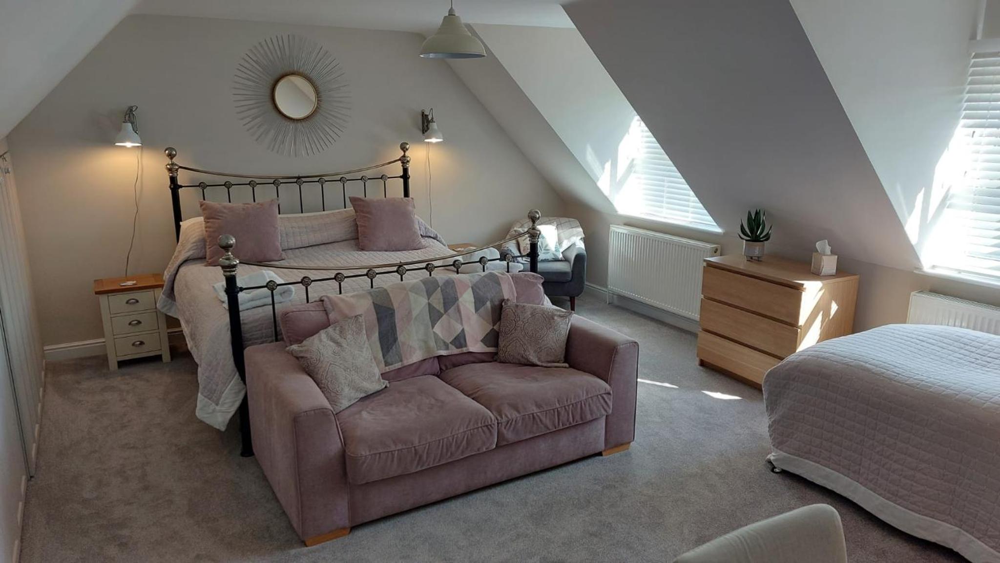 Deluxe Quadruple Room - Photo 3