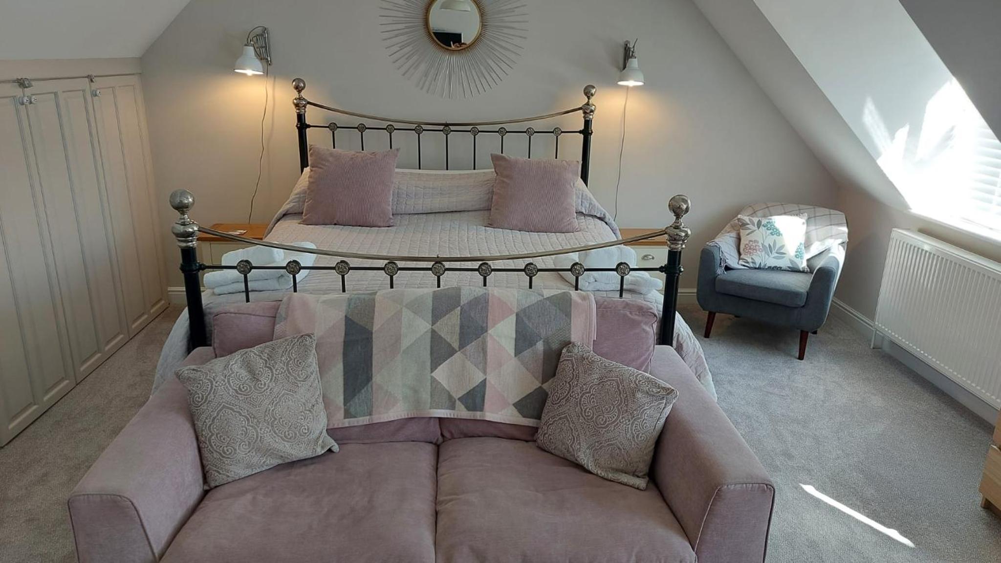 Deluxe Quadruple Room - Photo 2