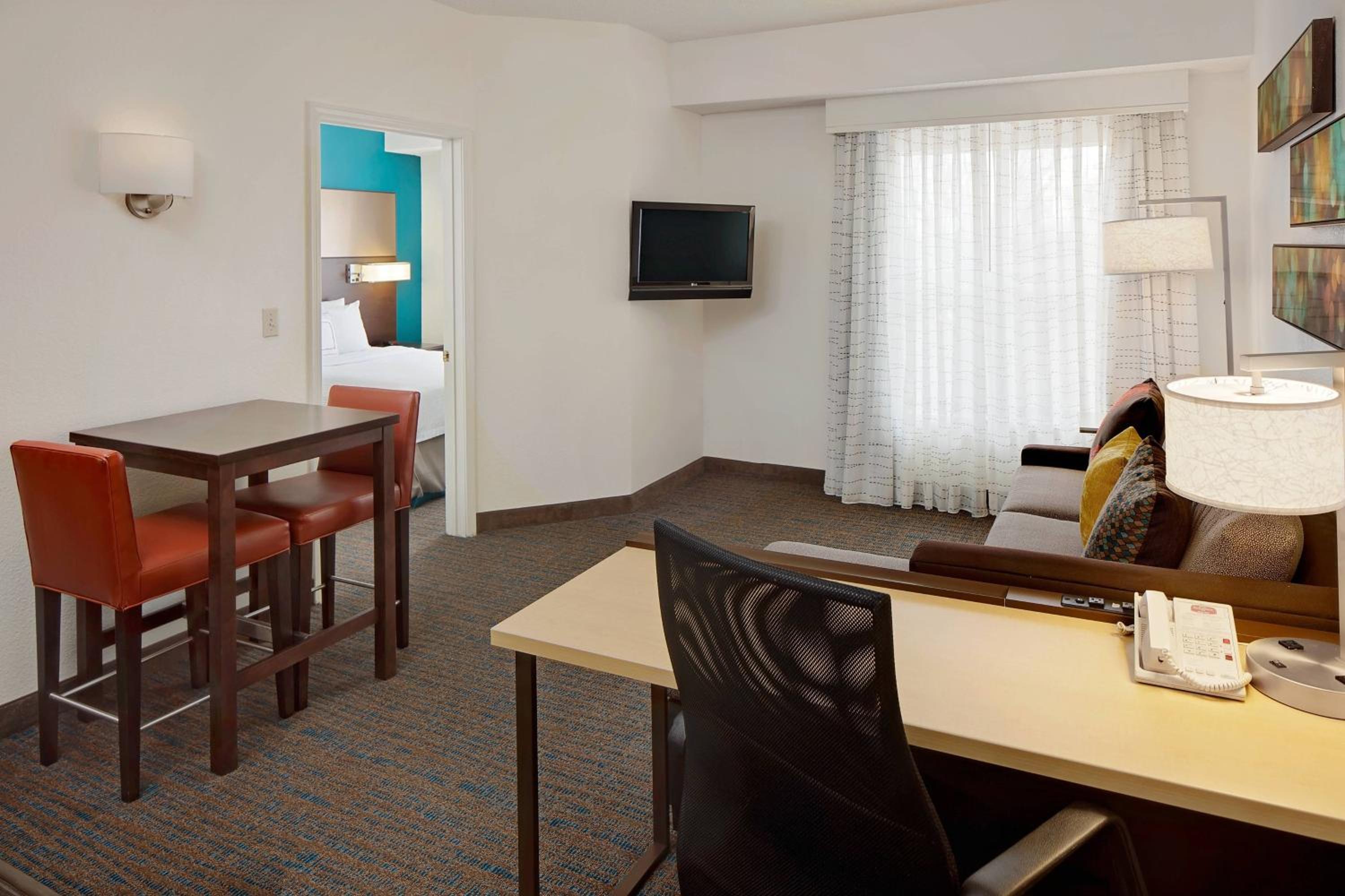 One-Bedroom Queen Suite with Sofa Bed - Photo 1