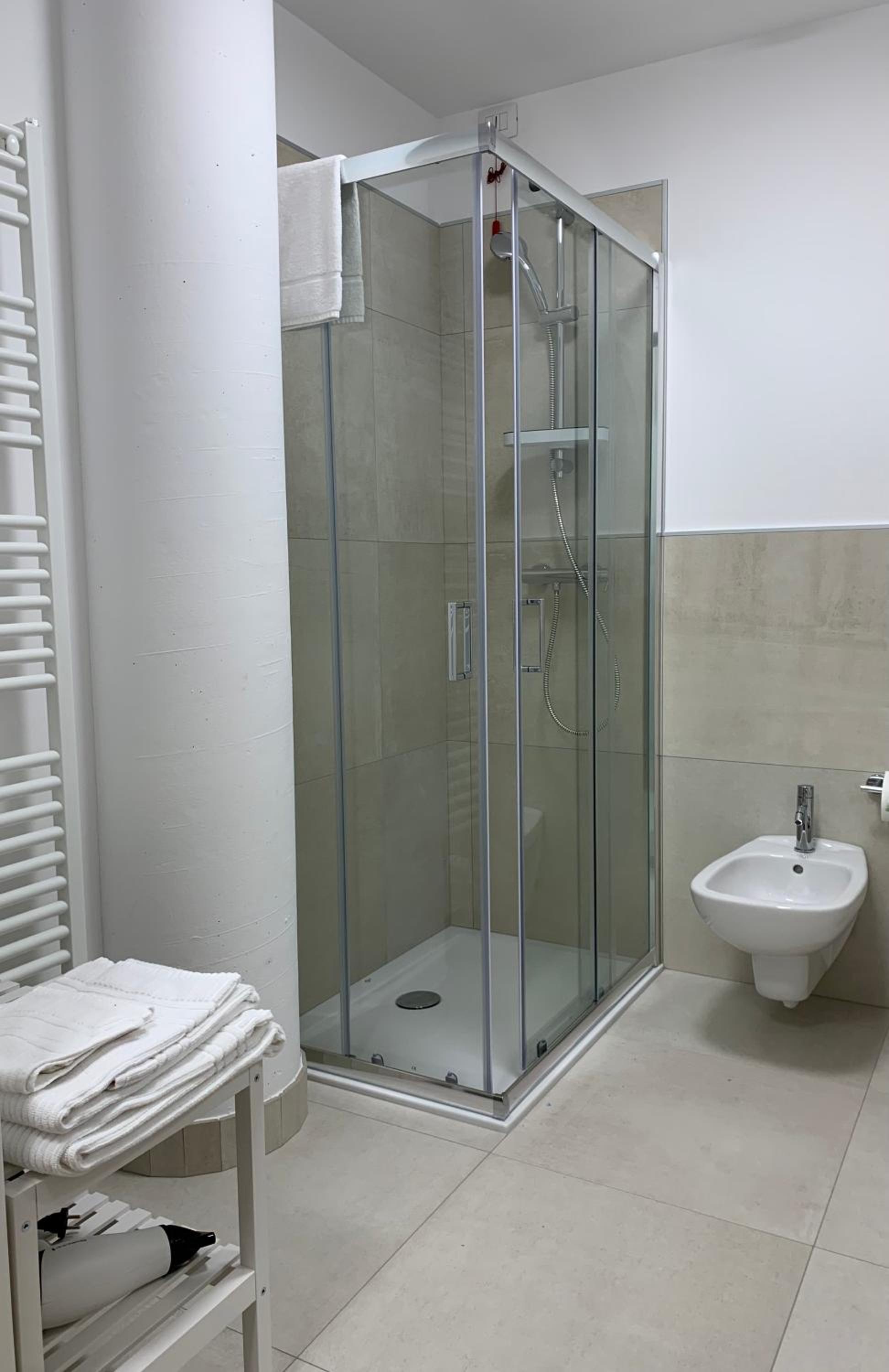 Studio Apartment photo 2
