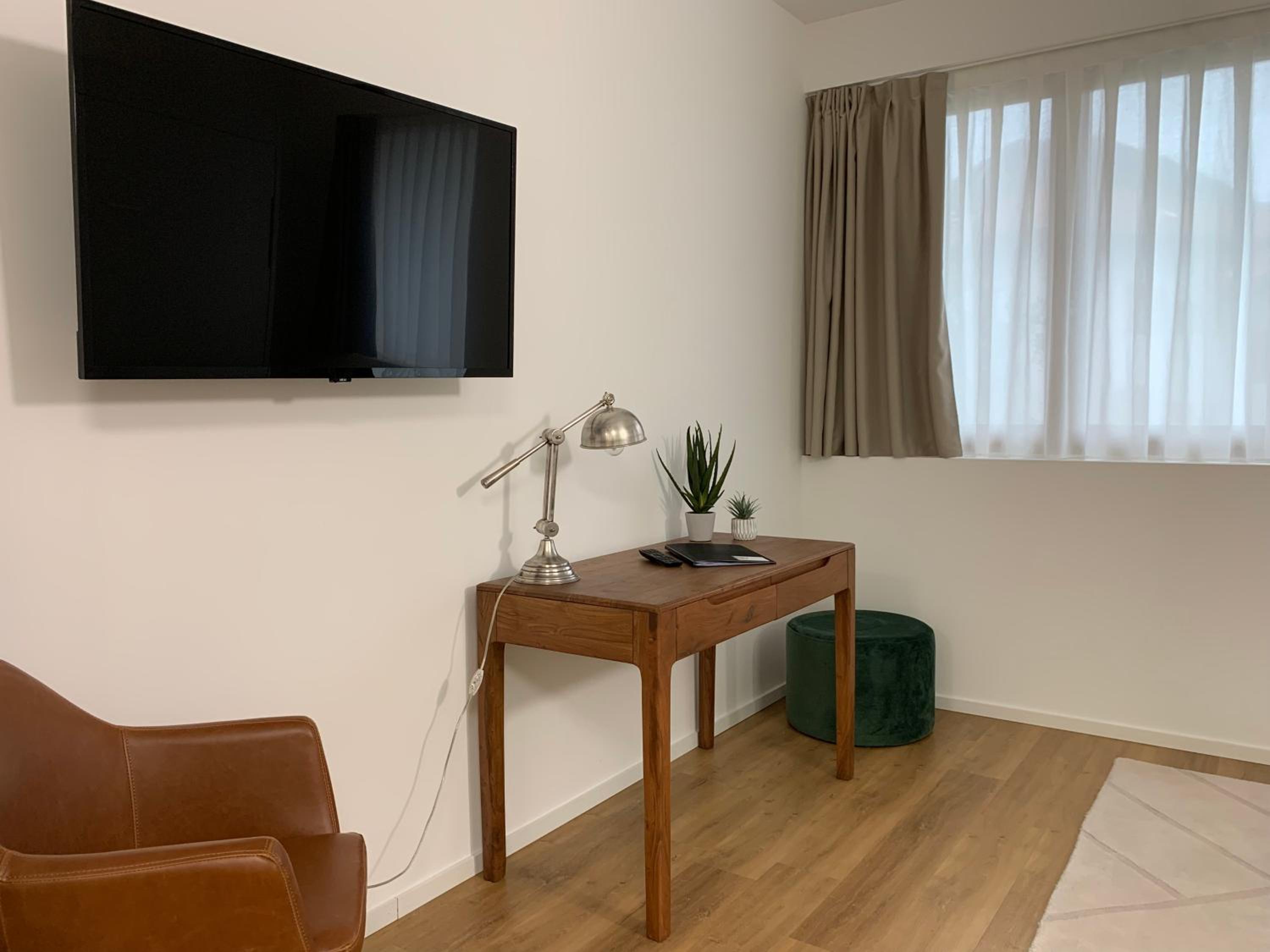 Studio Apartment photo 1