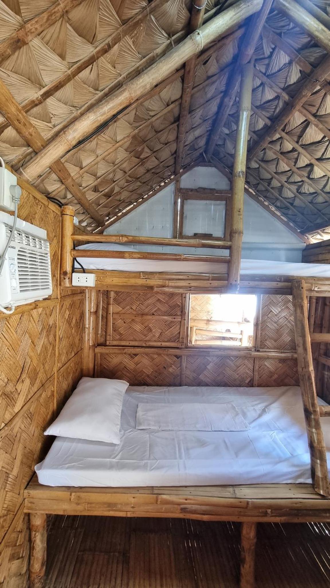 Superior Twin Room with Sea View photo 2