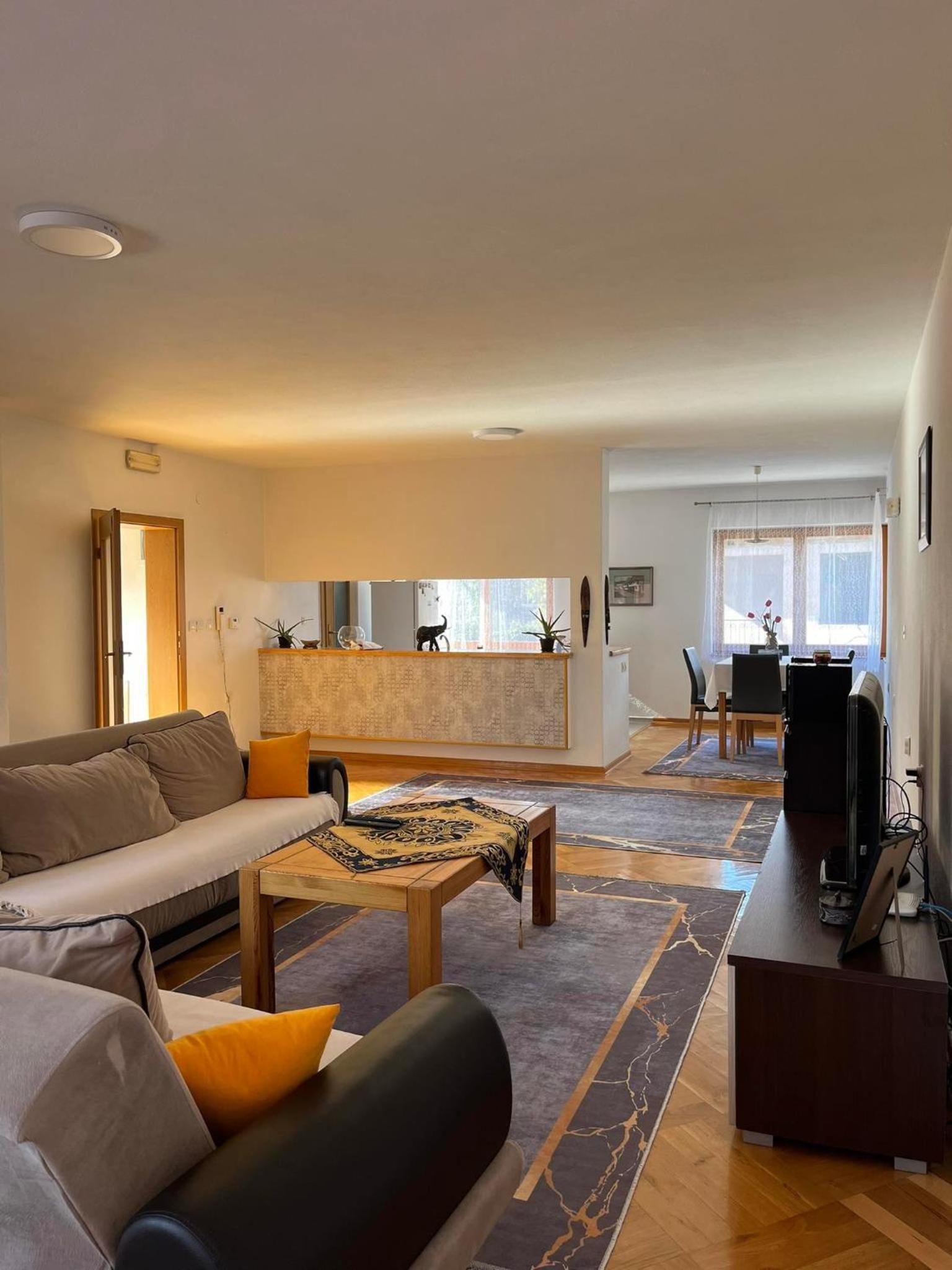 Three-Bedroom Apartment photo 1