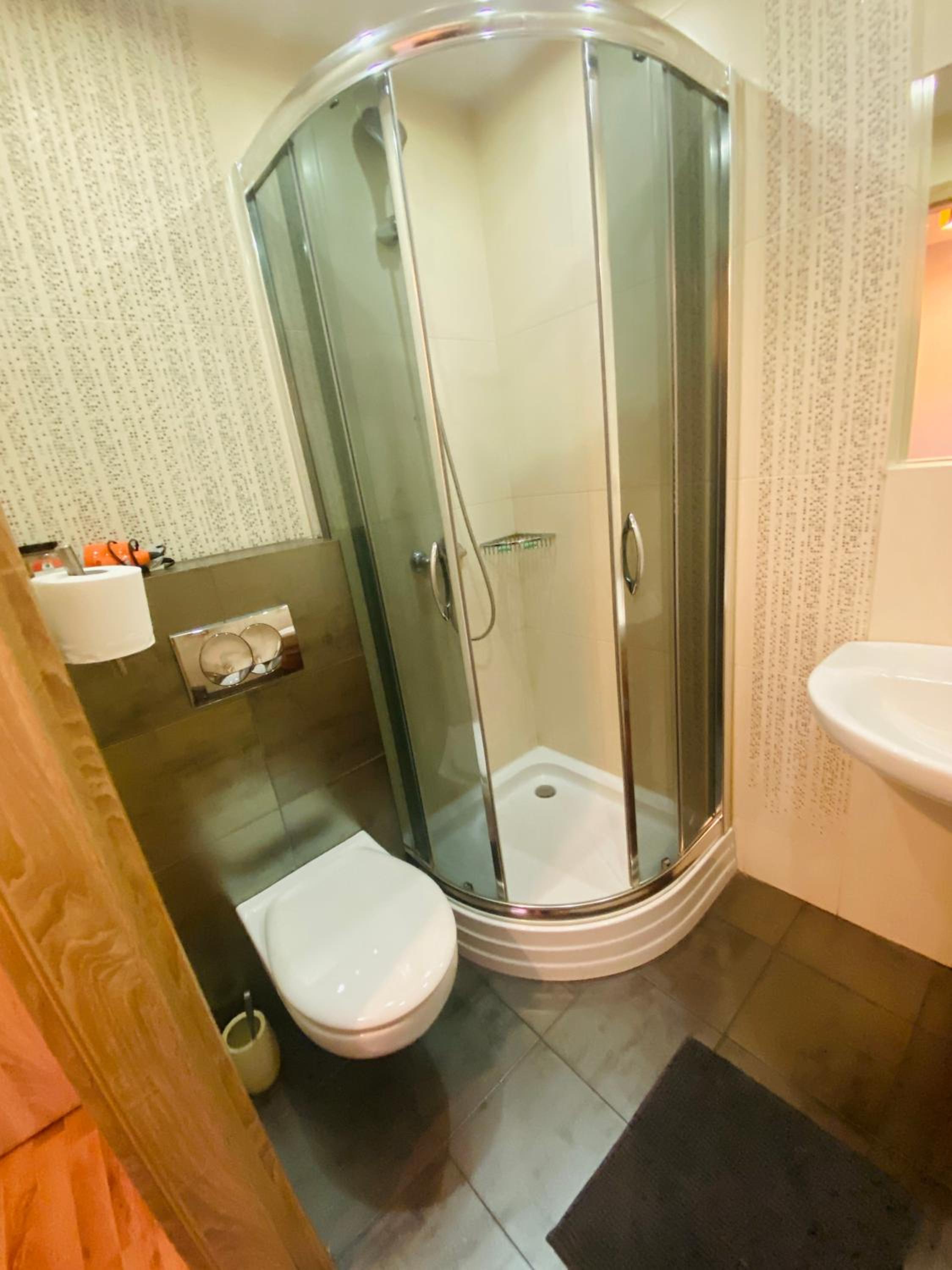 Double or Twin Room with Bathroom photo 3