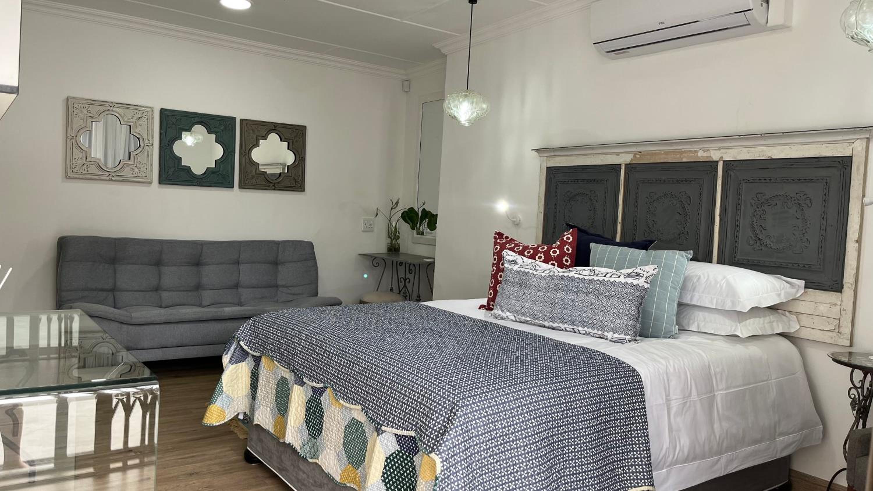 Deluxe Queen Room photo 1