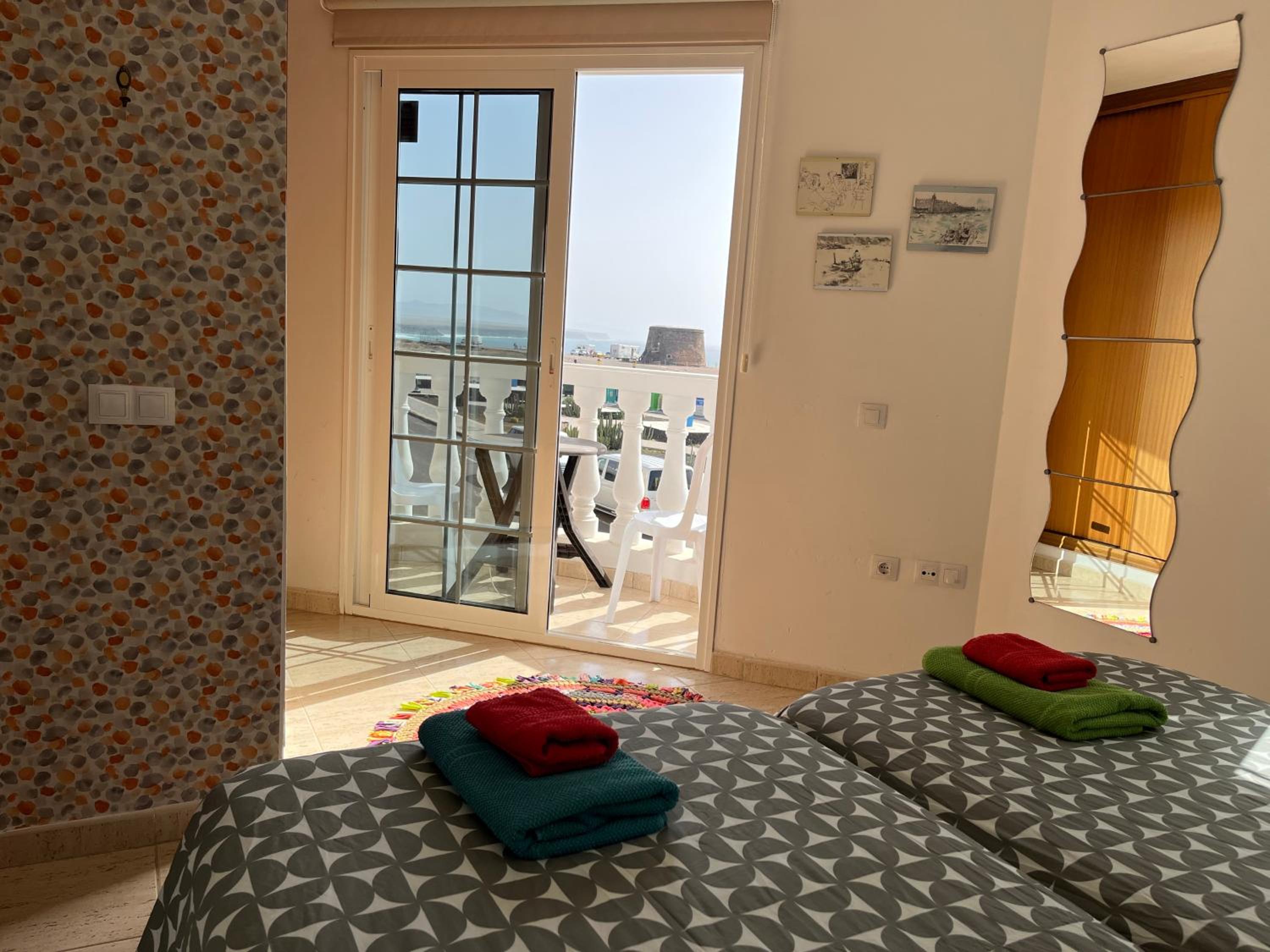 Apartamento con Balcón