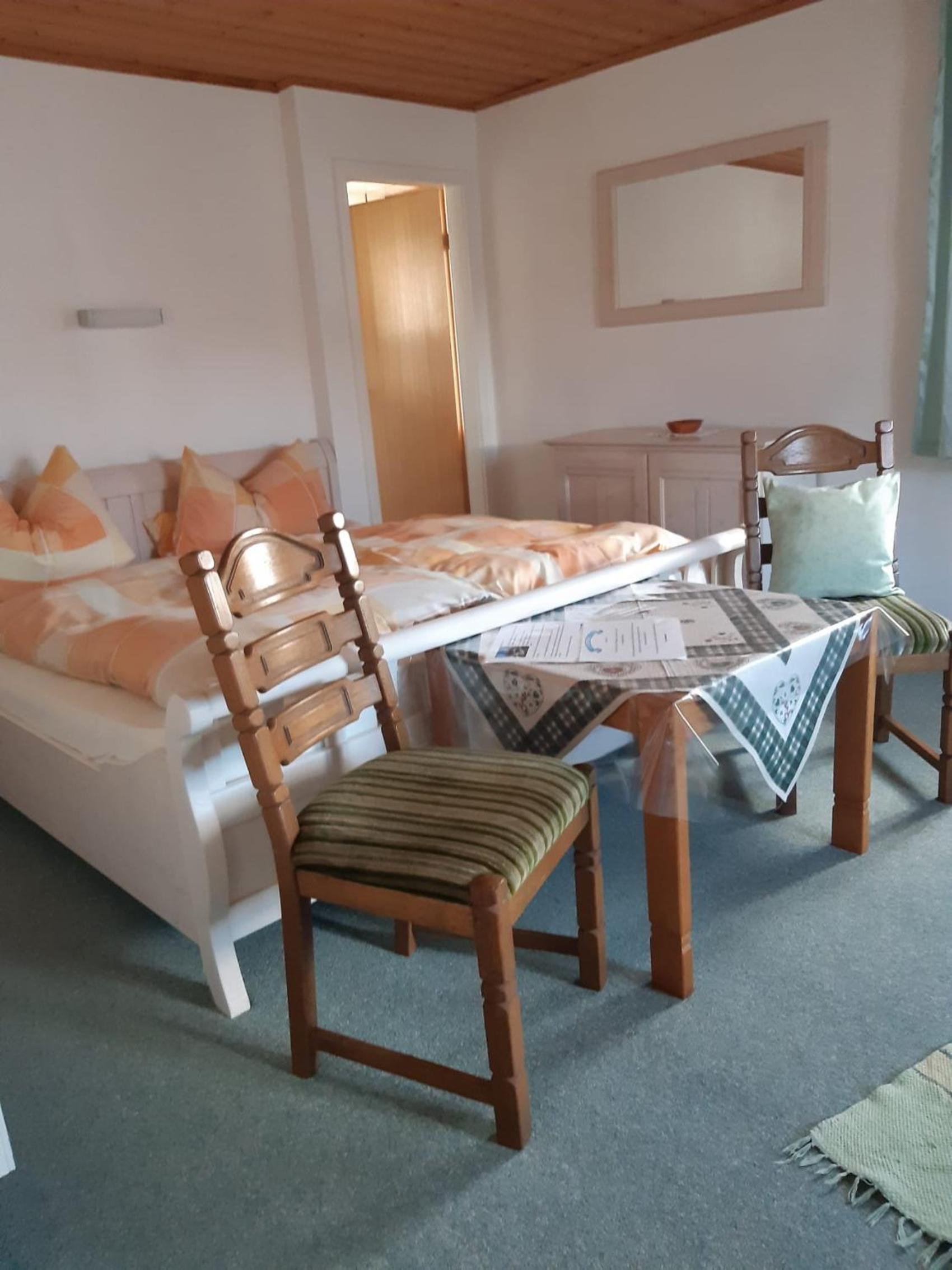 Double Room with Private Bathroom photo 2