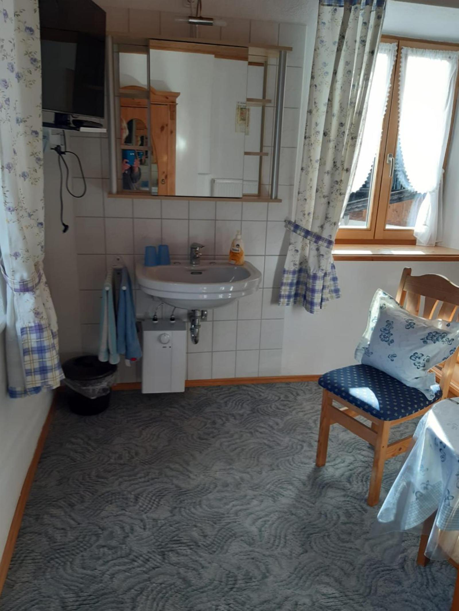 Double Room with Private External Bathroom photo 1