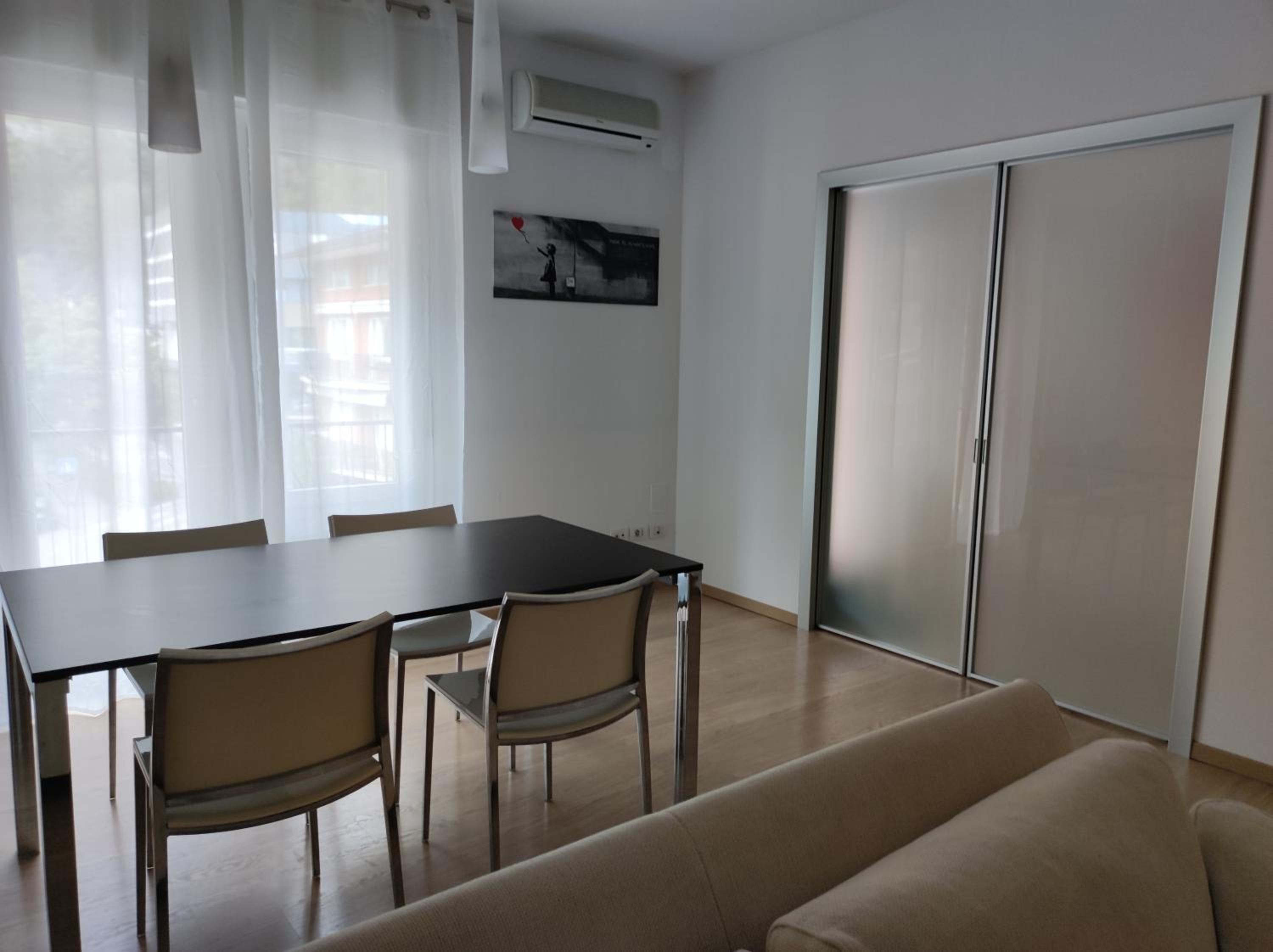 Two-Bedroom Apartment photo 2