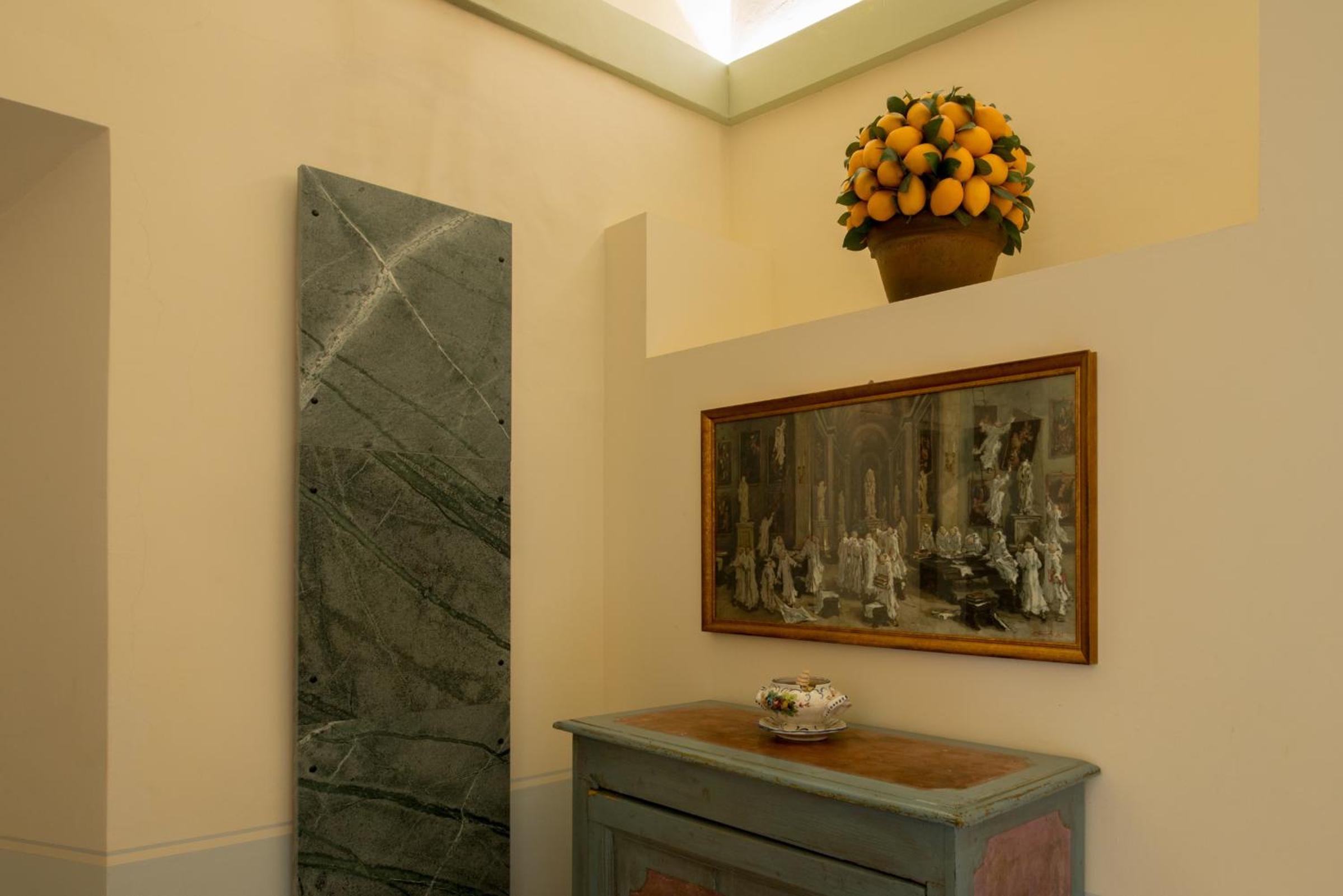 Standard Suite photo 2