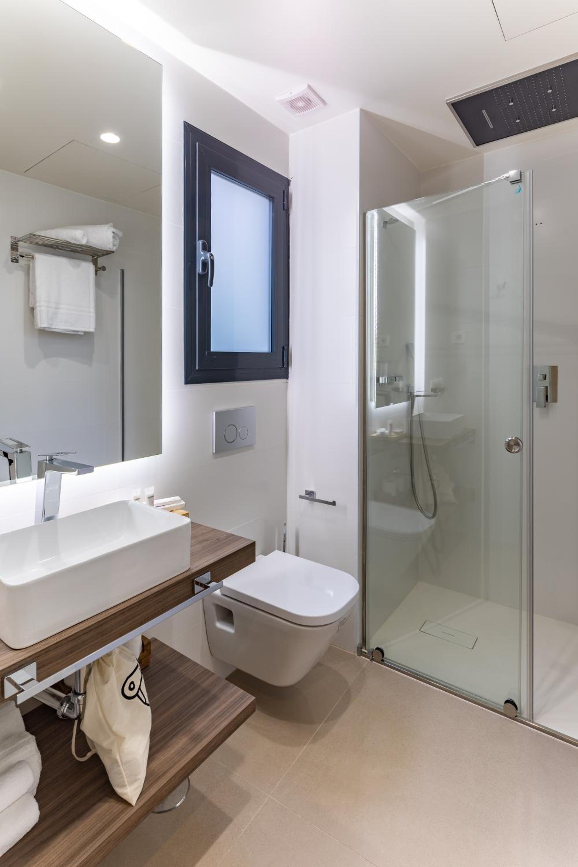 Deluxe Double Room - Photo 6