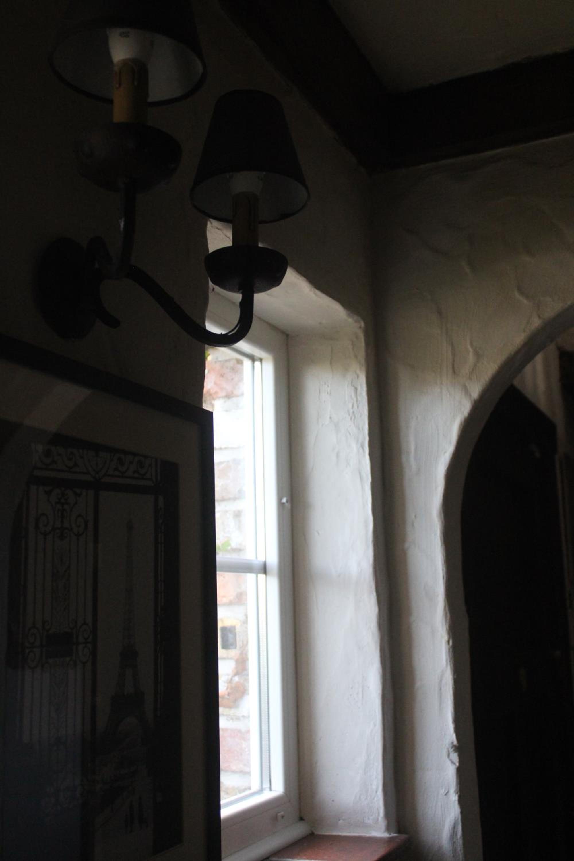 Five-Bedroom House photo 2