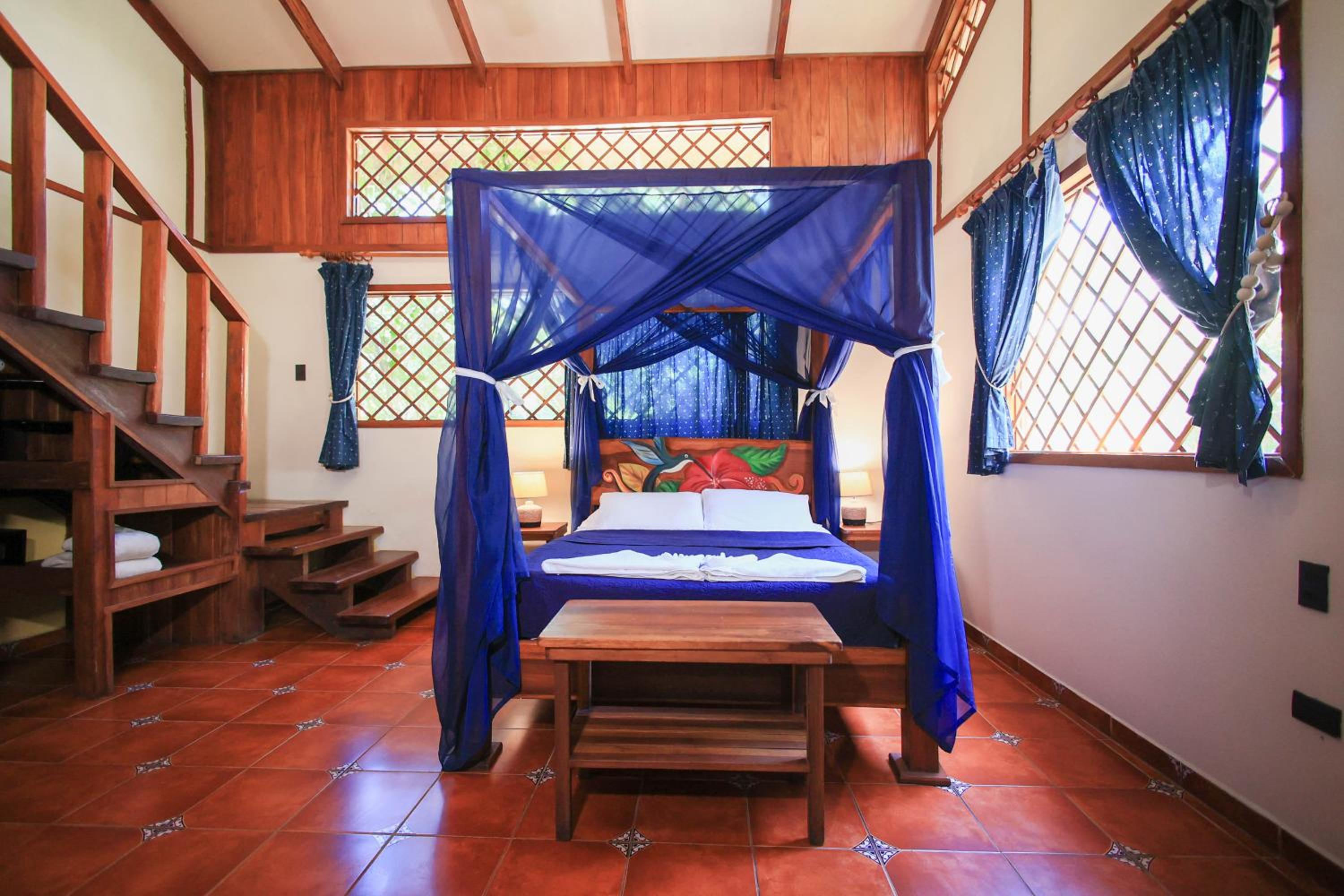 Appartamento con 2 Camere da Letto e Terrazza 