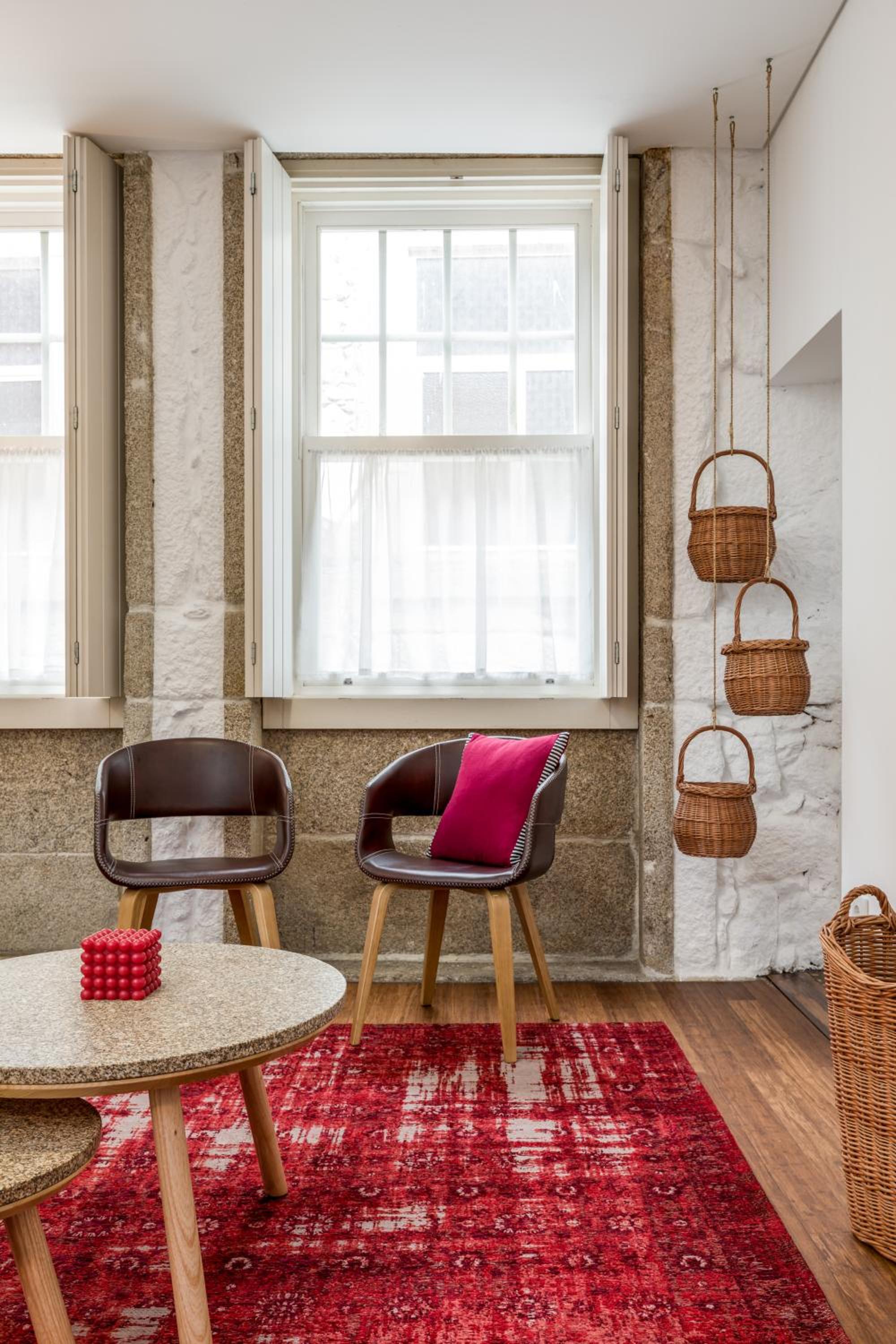 Duplex Apartment with Terrace with No View - Photo 30