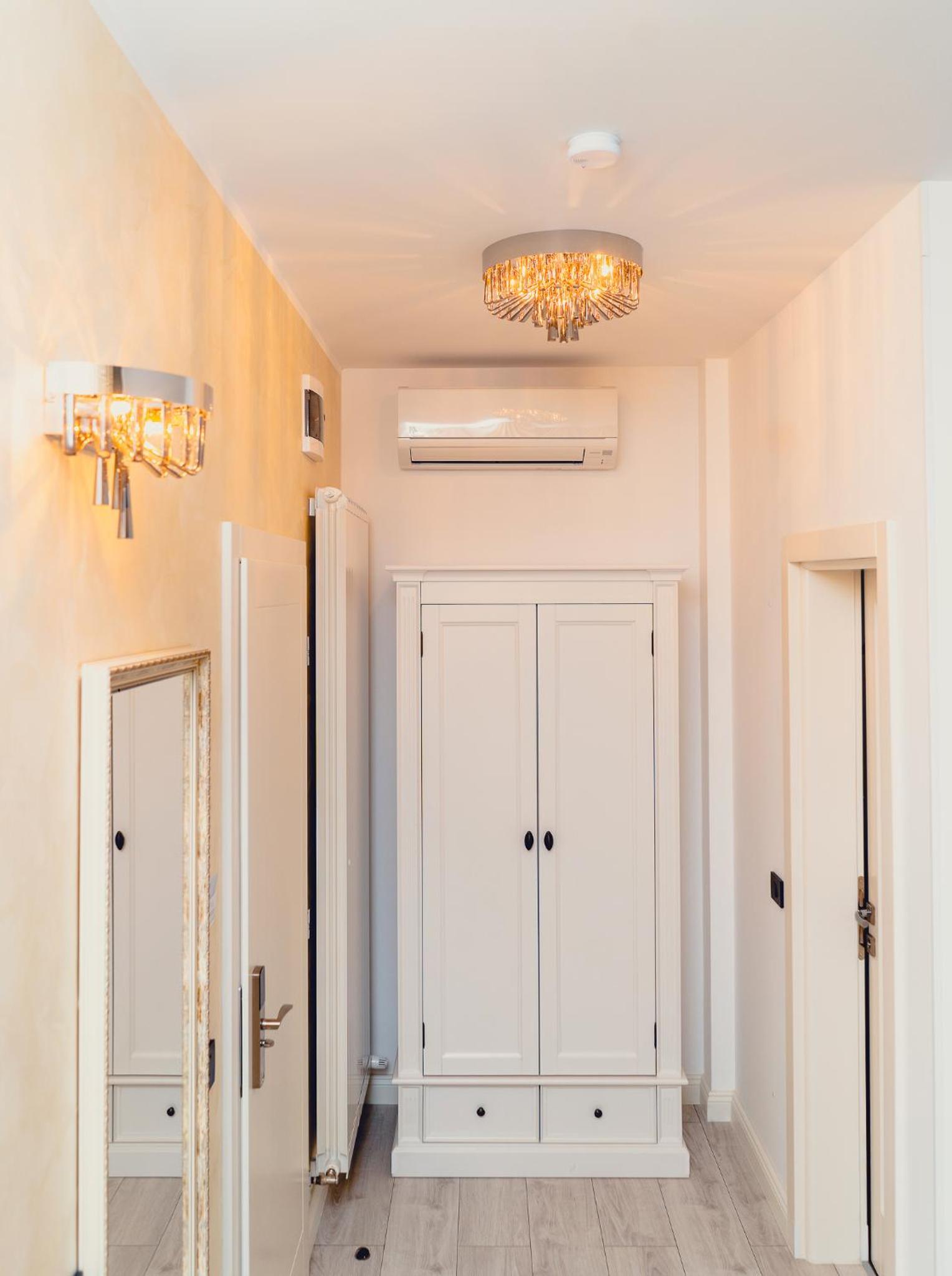 Double Room with Private Bathroom - Photo 6